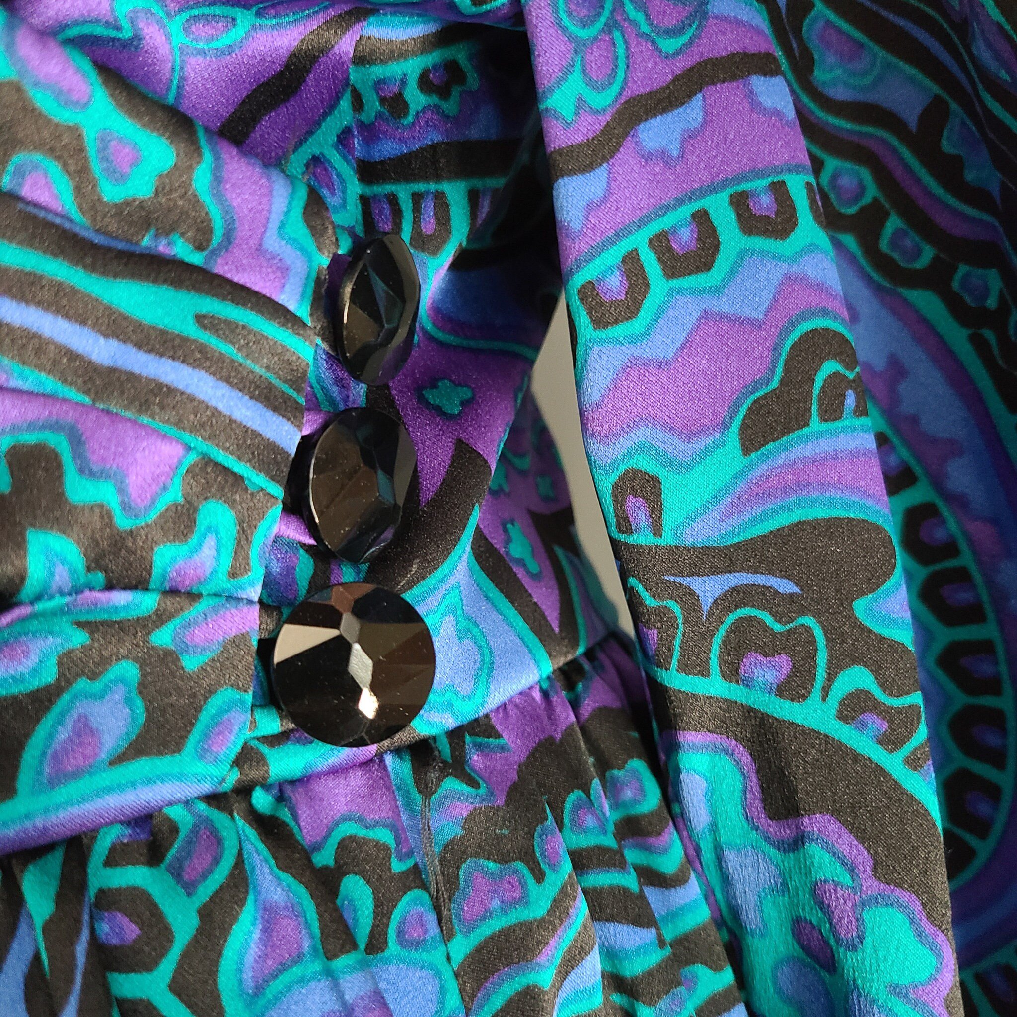 https://i.etsystatic.com/20806851/r/il/449359/3179984498/il_fullxfull.3179984498_6lgn.jpg