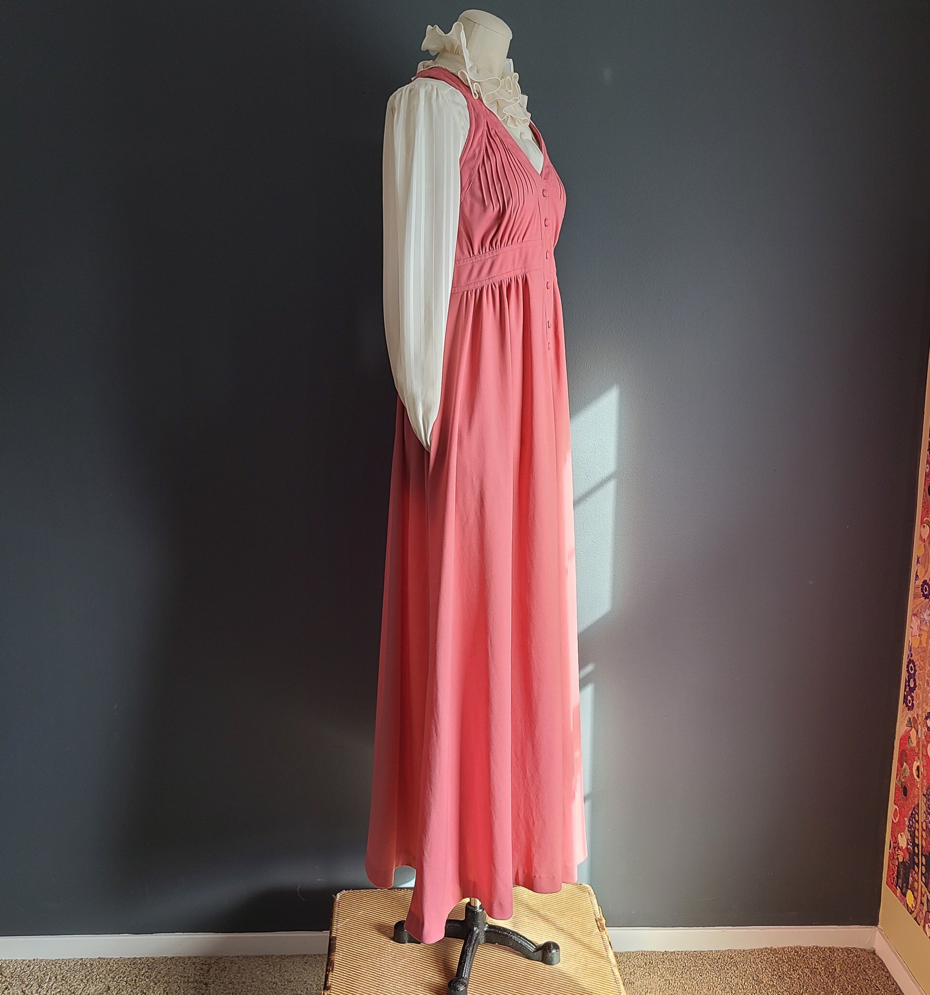 https://i.etsystatic.com/20806851/r/il/0a5f10/3643886415/il_fullxfull.3643886415_wmjs.jpg