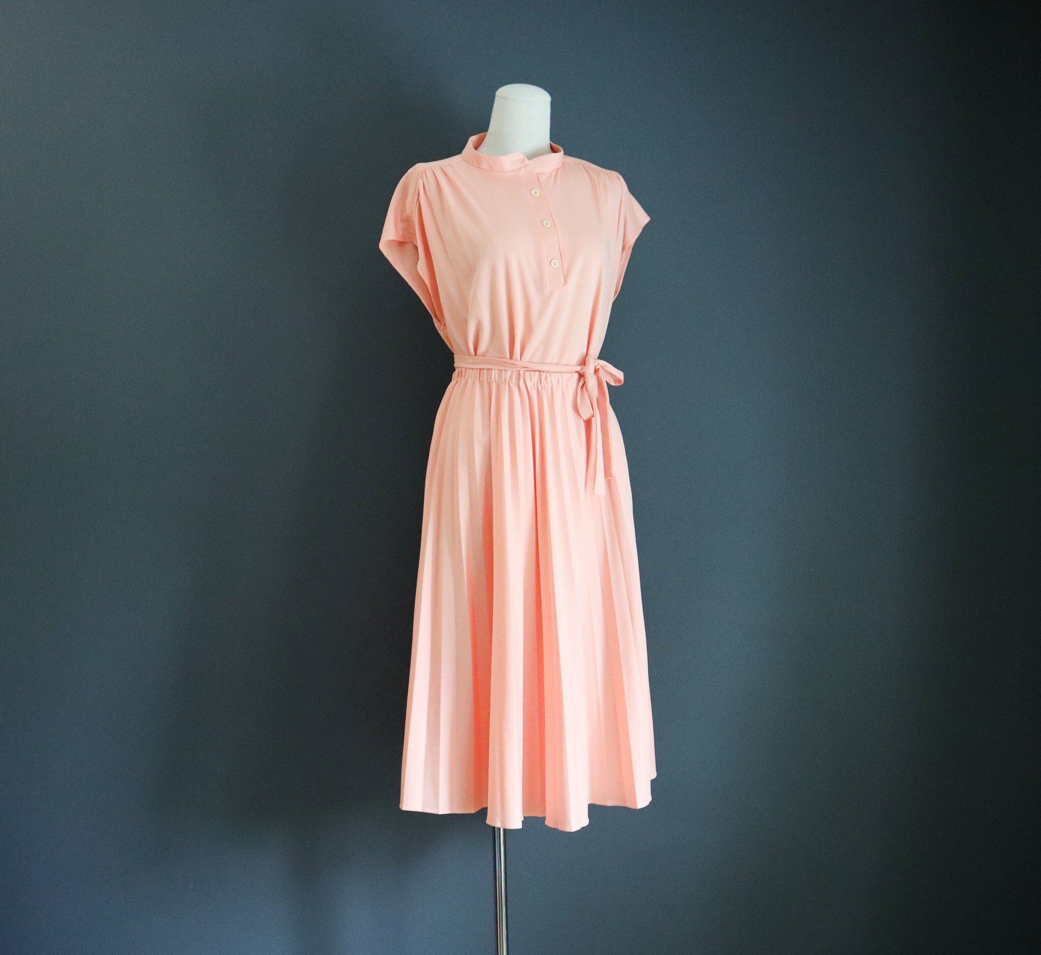 https://i.etsystatic.com/20806851/r/il/0909ed/3183894818/il_fullxfull.3183894818_7by6.jpg