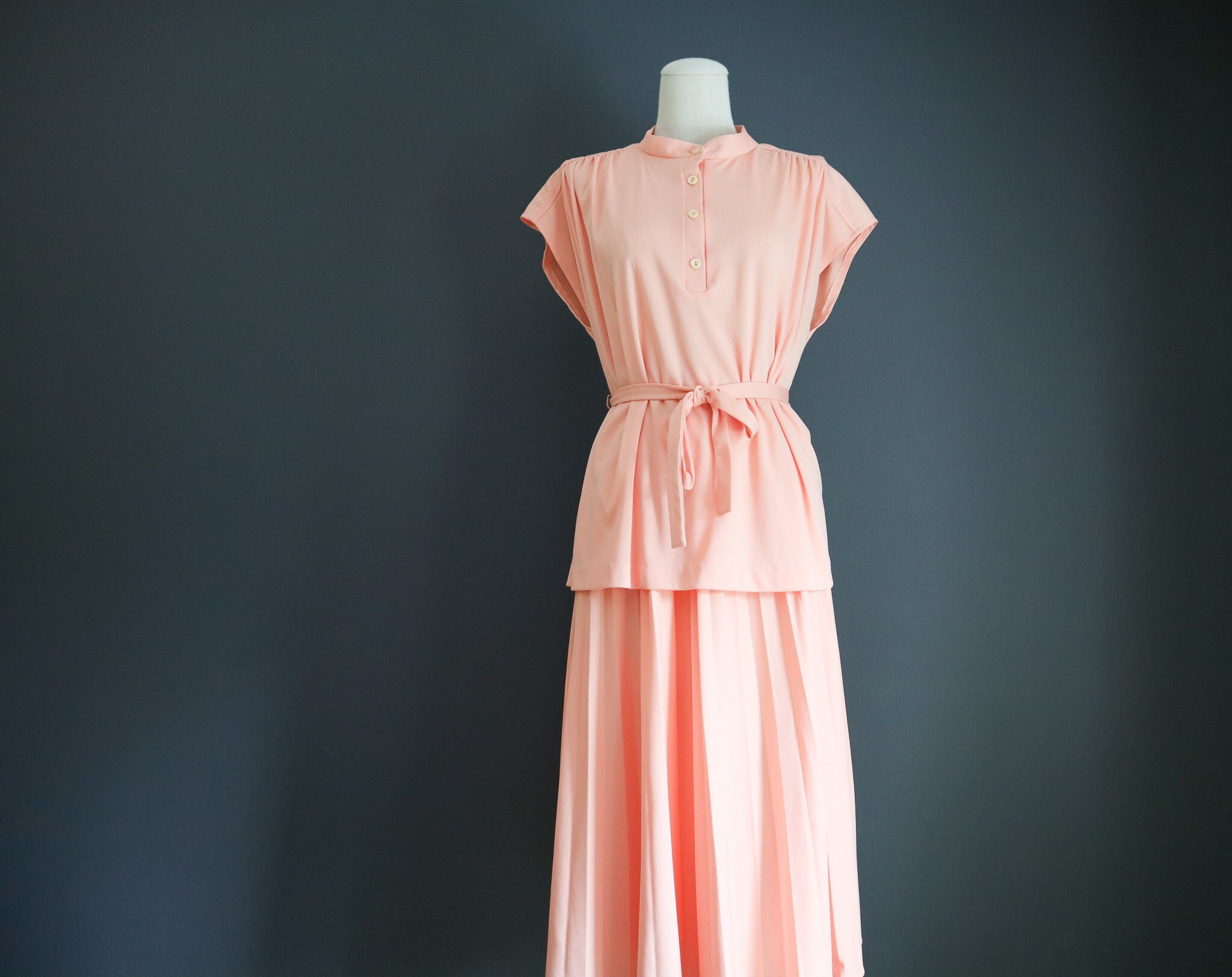 https://i.etsystatic.com/20806851/r/il/99ba02/3183895122/il_fullxfull.3183895122_jj3o.jpg