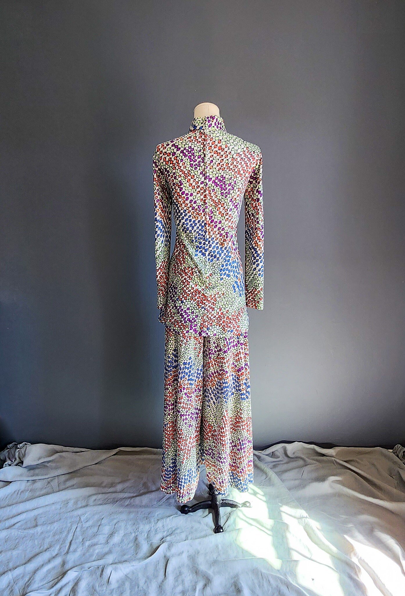 https://i.etsystatic.com/20806851/r/il/17dd61/4881734633/il_fullxfull.4881734633_el1t.jpg