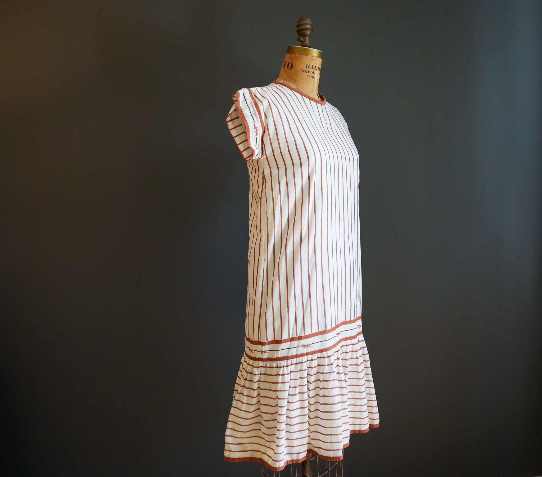 https://i.etsystatic.com/20806851/r/il/e5833e/4055757291/il_fullxfull.4055757291_3w3e.jpg