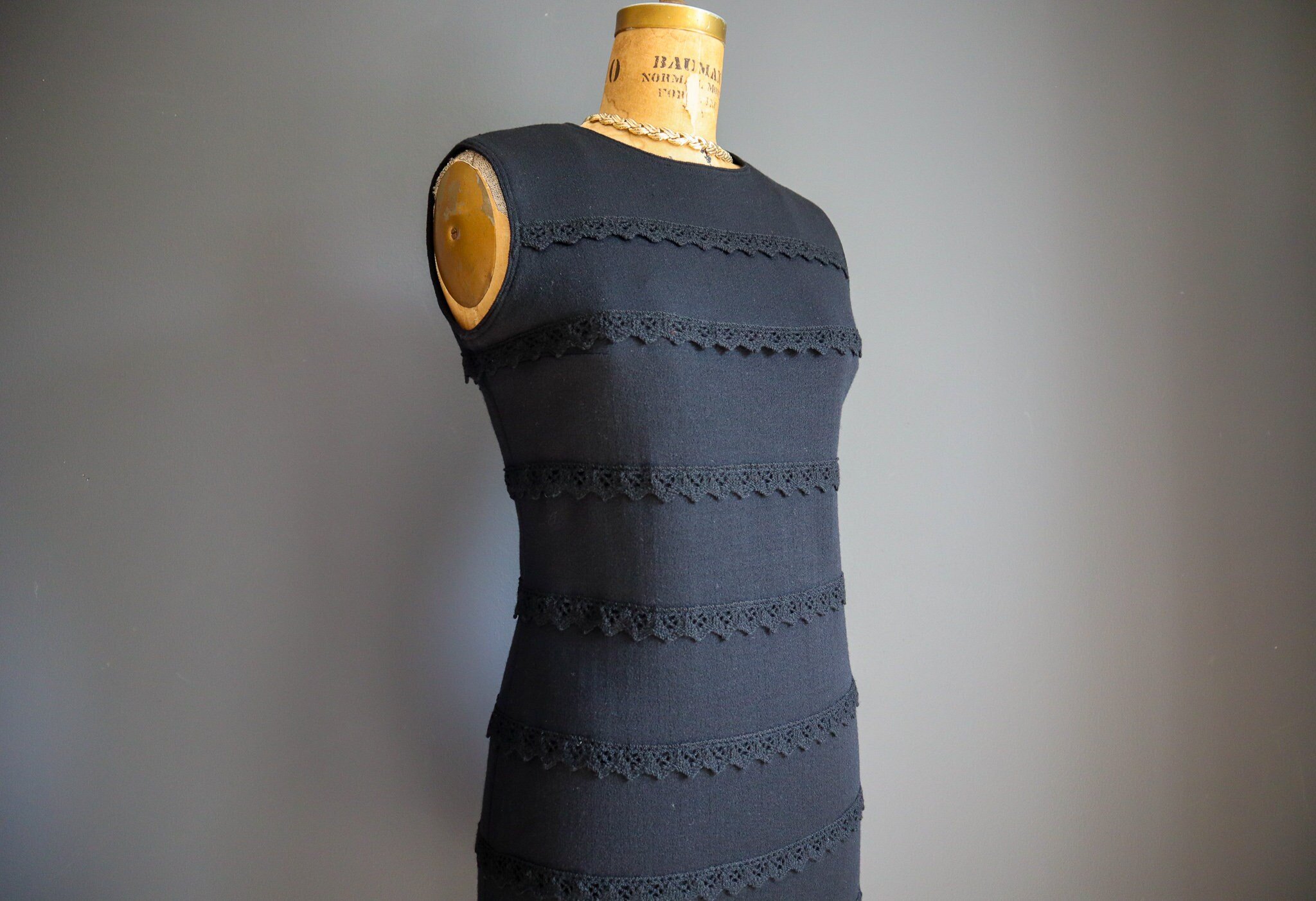https://i.etsystatic.com/20806851/r/il/63561c/3902597738/il_fullxfull.3902597738_3r8f.jpg