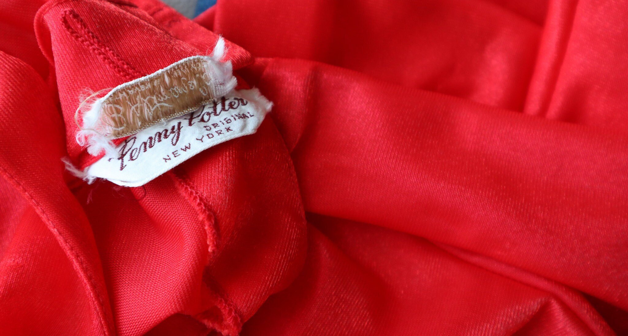 https://i.etsystatic.com/20806851/r/il/4020bf/5748310670/il_fullxfull.5748310670_75n9.jpg