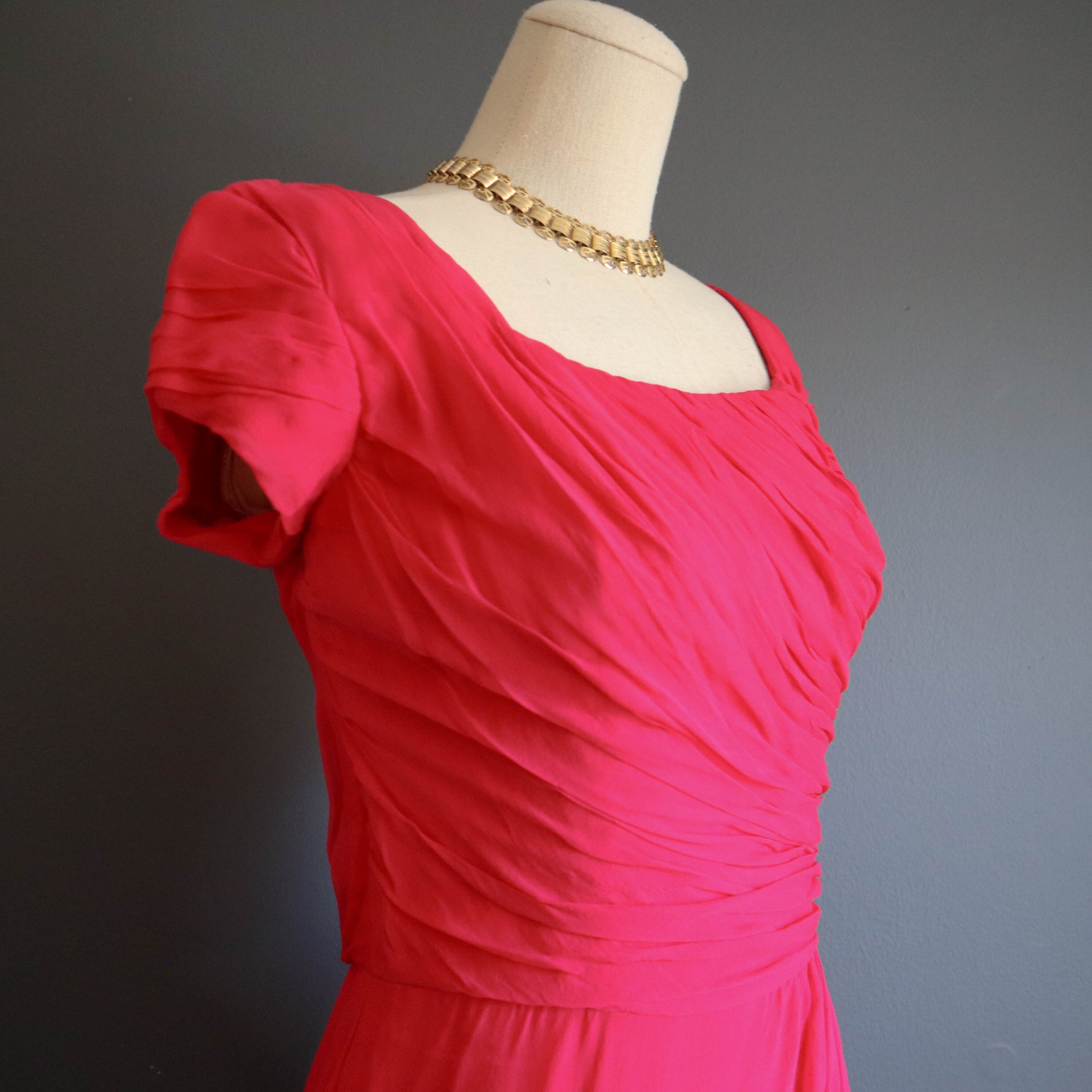 https://i.etsystatic.com/20806851/r/il/334a9e/5849095218/il_fullxfull.5849095218_78xg.jpg