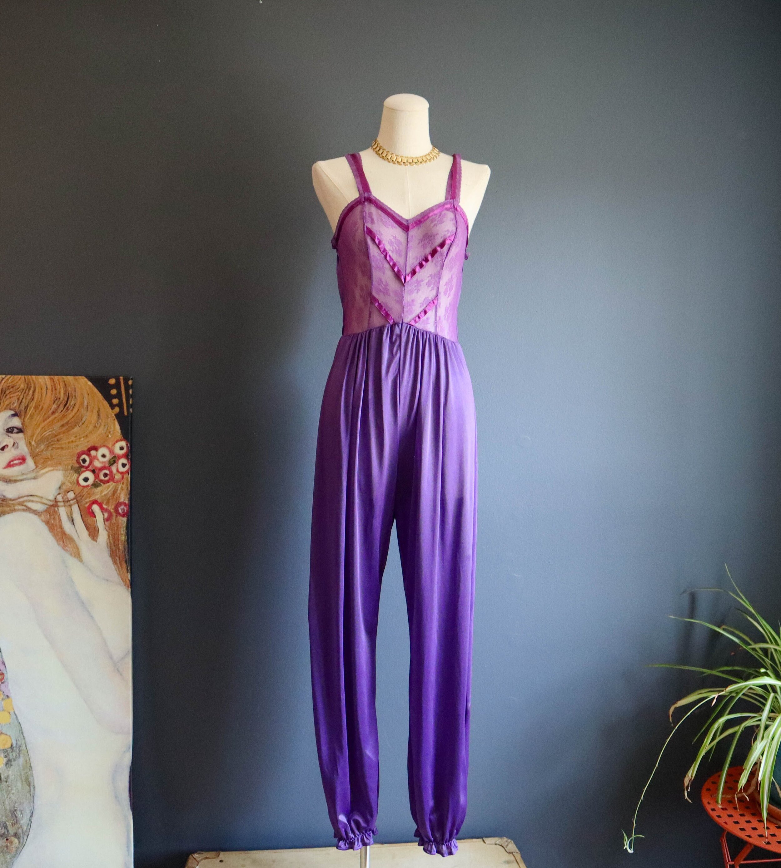 https://i.etsystatic.com/20806851/r/il/8651a1/5897569011/il_fullxfull.5897569011_brwo.jpg