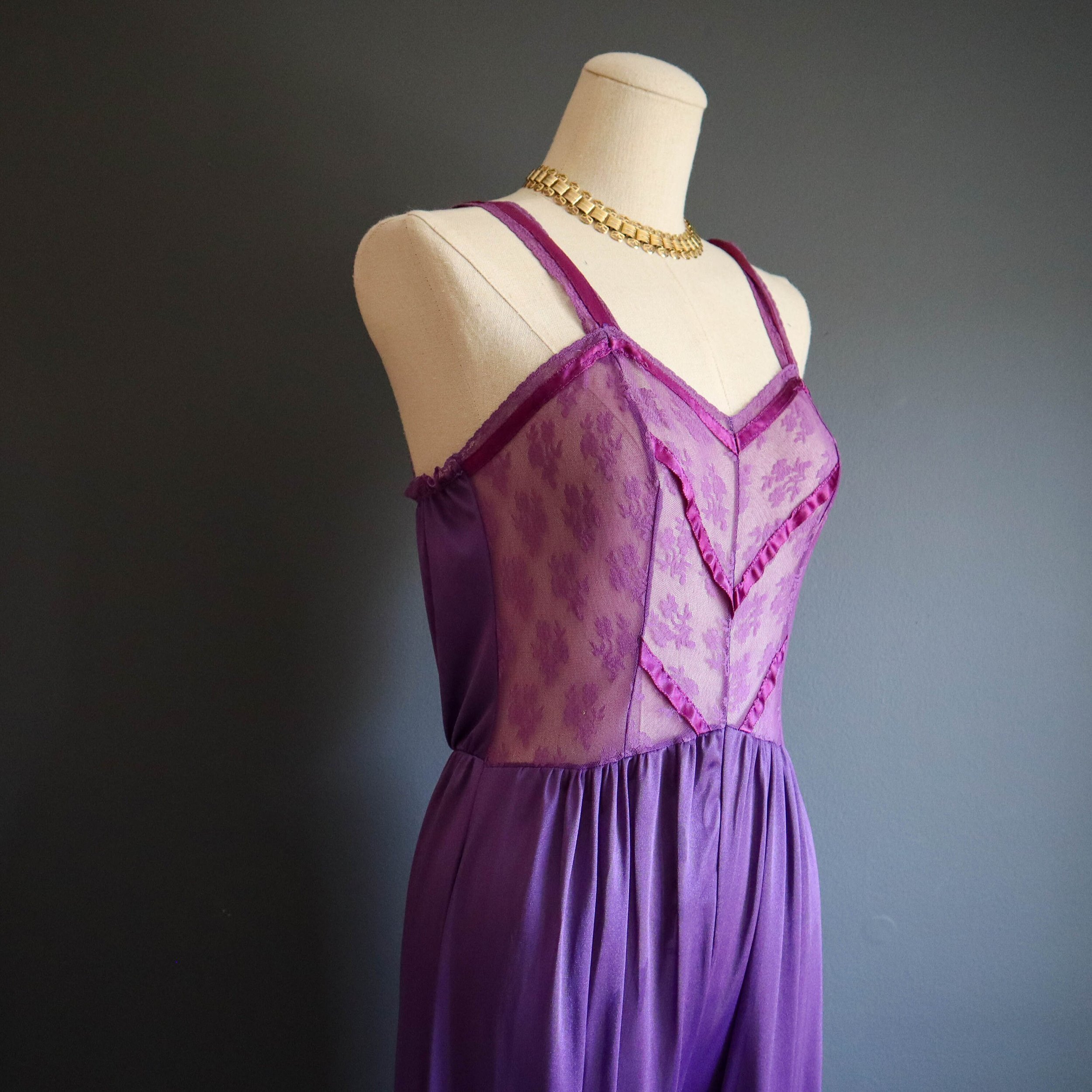 https://i.etsystatic.com/20806851/r/il/d3972f/5897569133/il_fullxfull.5897569133_jo07.jpg