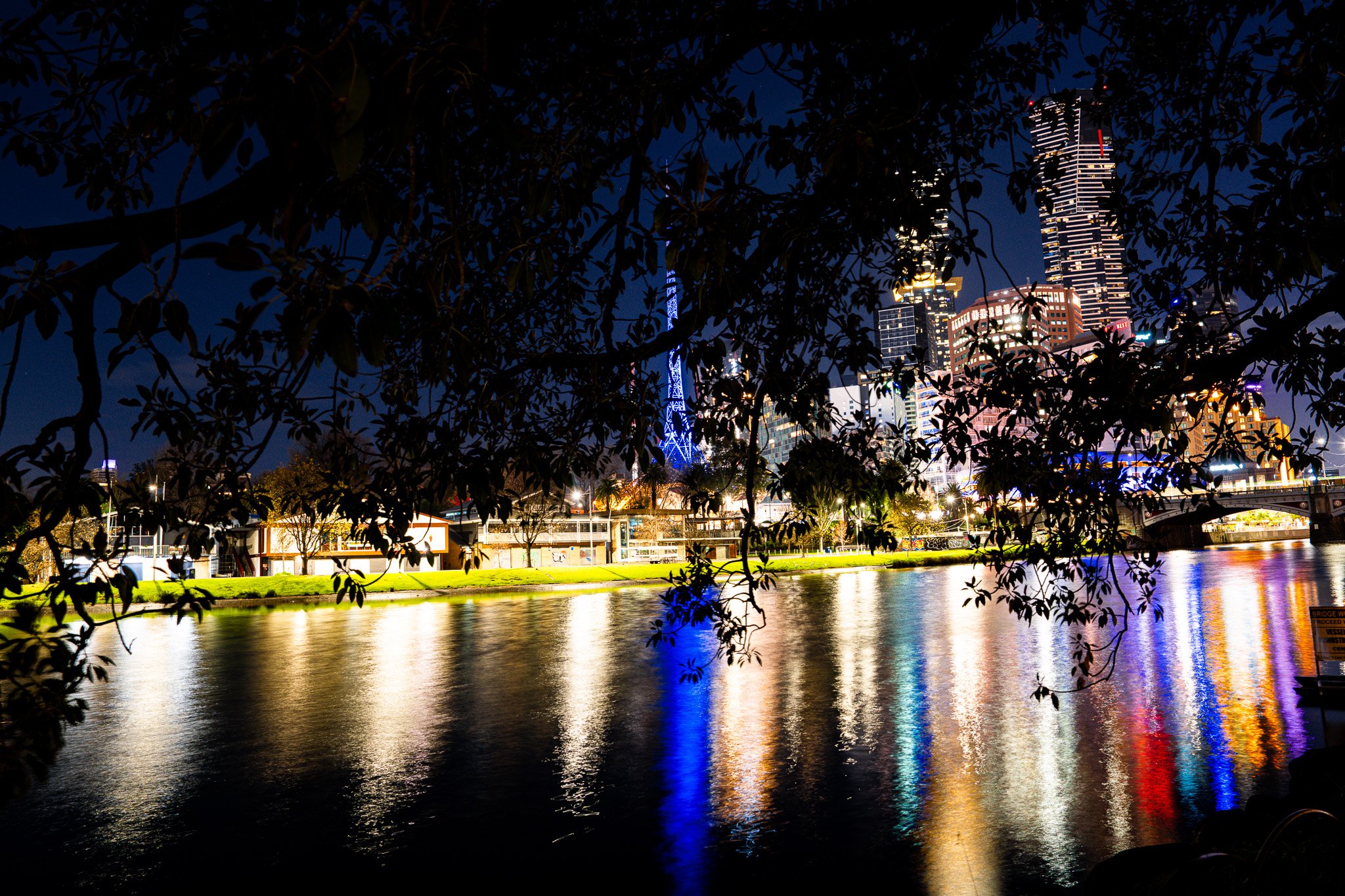 Melbourne city and Art Centre reflecting on Yarra River water