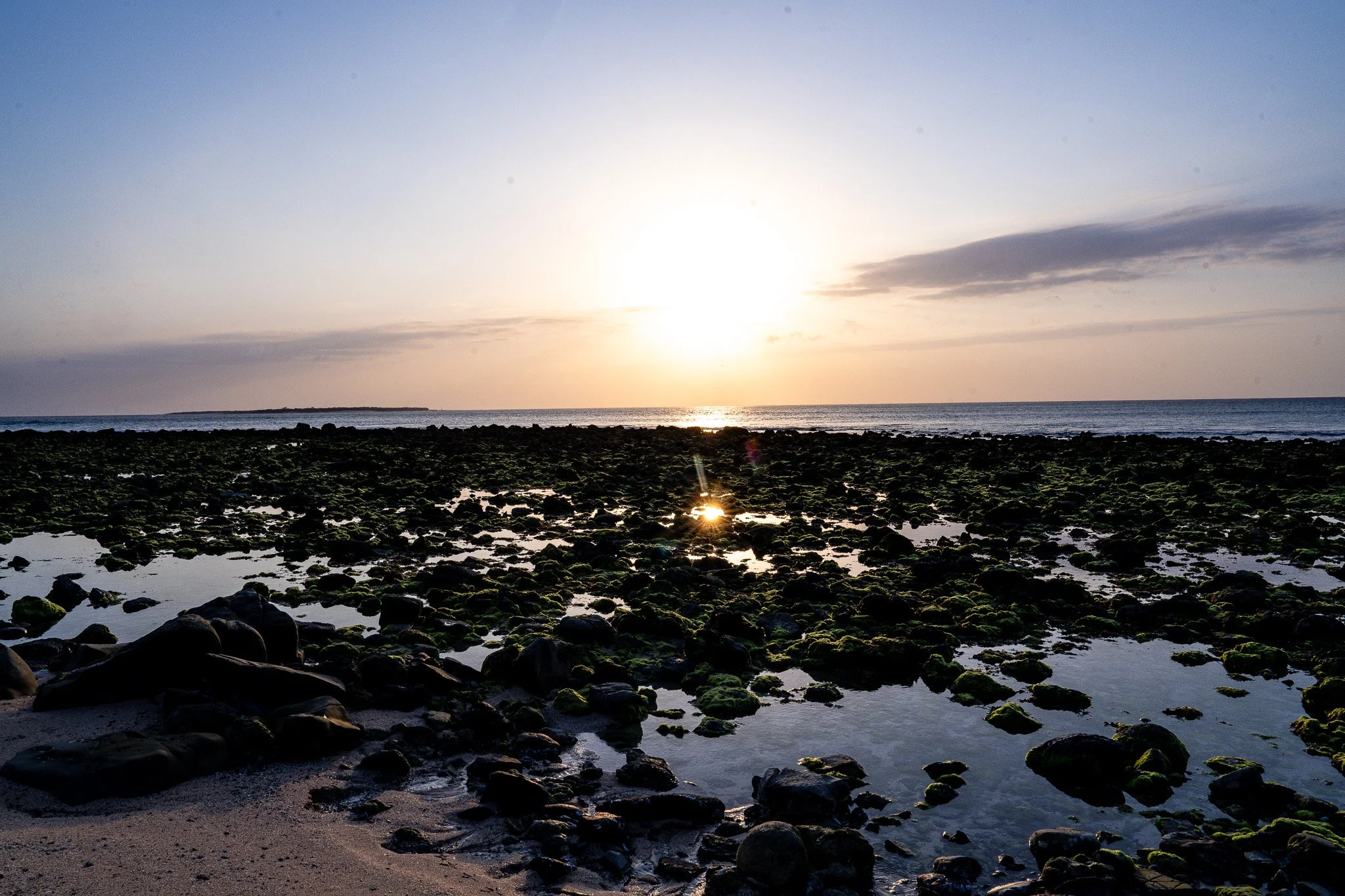 pulau_semau_pantai_liman_sunset_sunburst.jpg