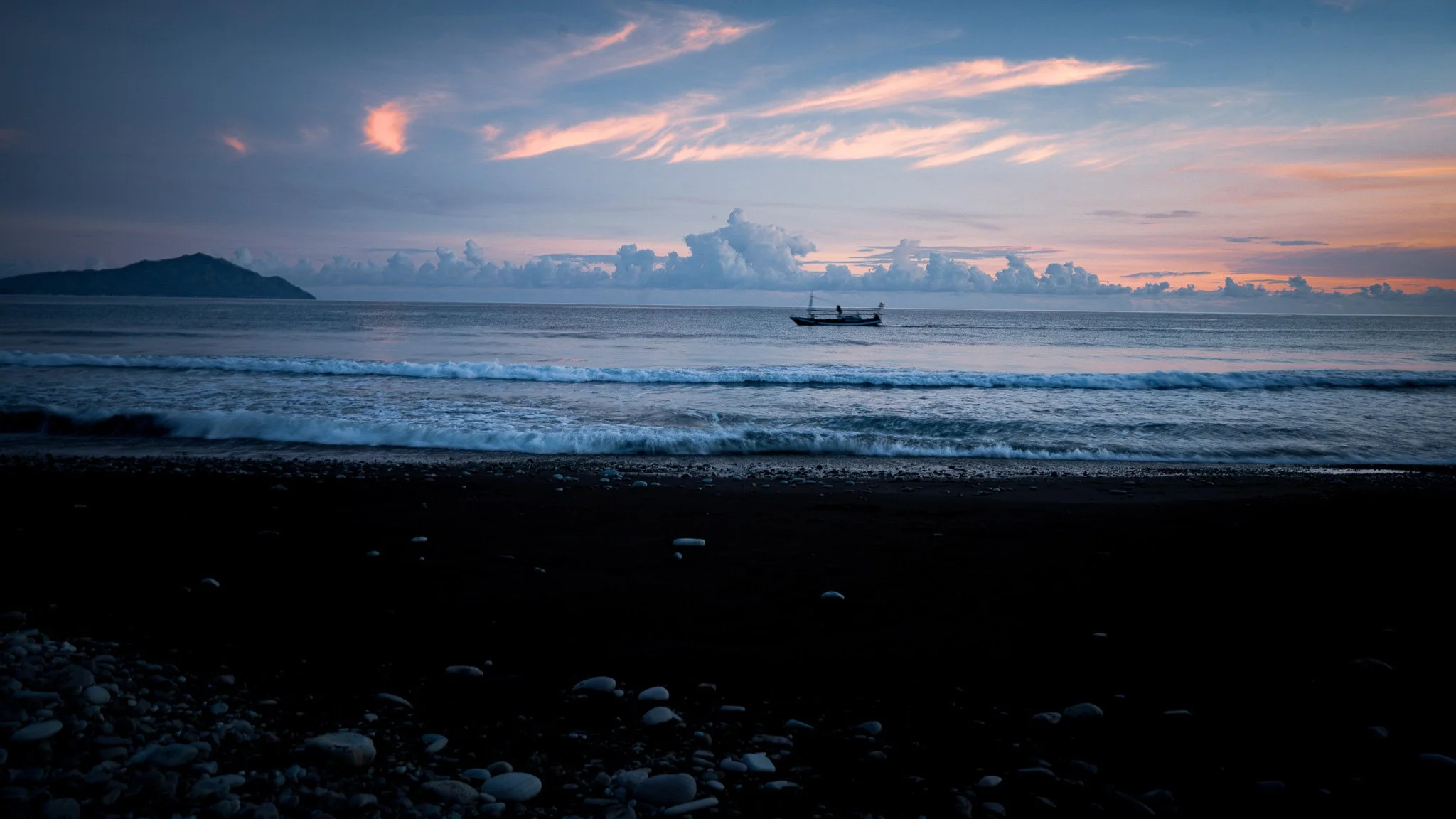 Blue Pebbles Beach