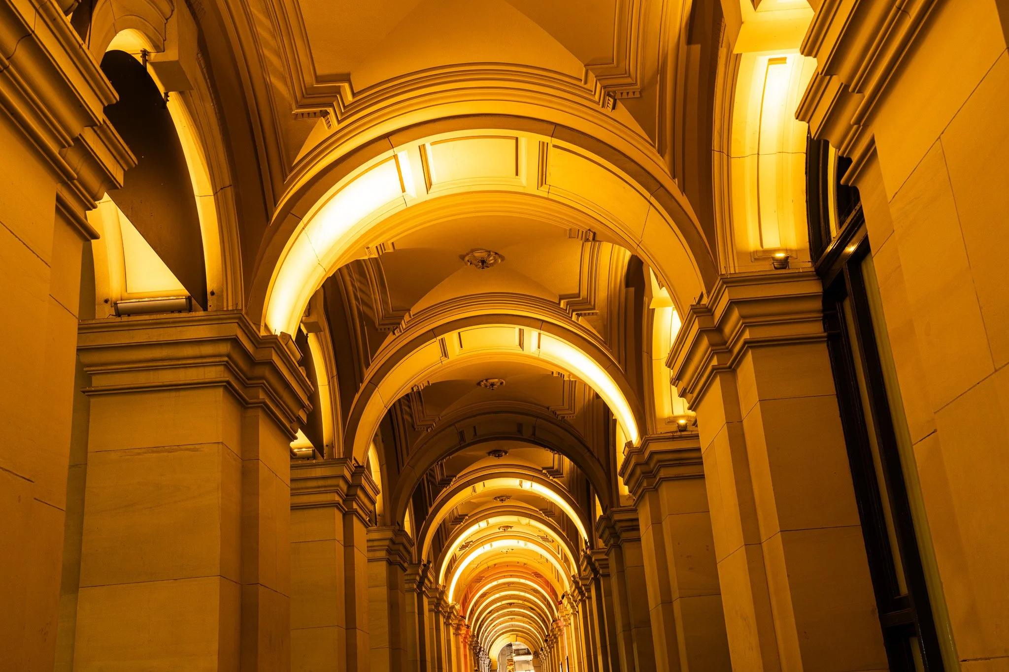 The night light illuminate the arches of GPO Melbourne