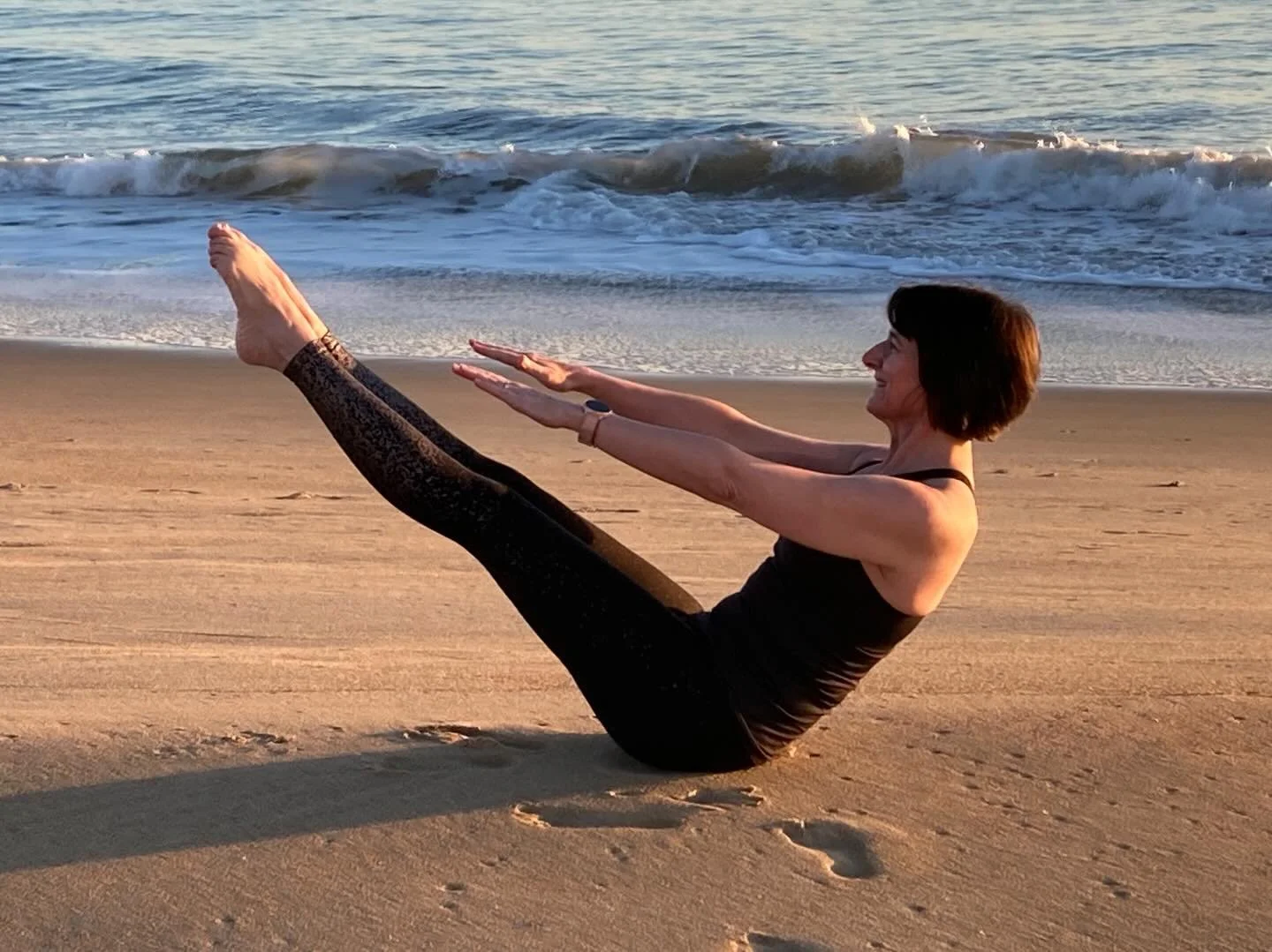 Happy Teaser Tuesday!

#pilates #pilates4virginiabeach #matpilates #teaser #teasertuesday #virginia #virginiabeach