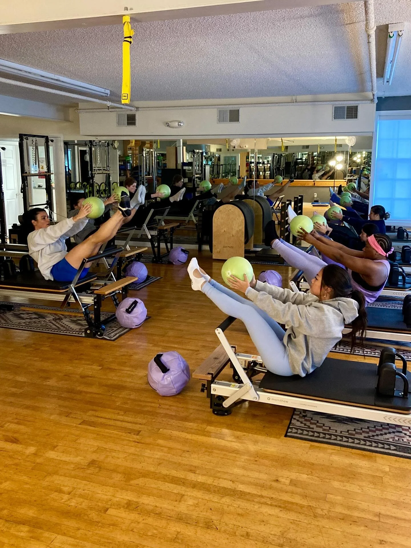 Happy Teaser Tuesday!!

#pilates #pilatesreformer #reformerpilates #teaser #teasertuesday #pilates4virginiabeach