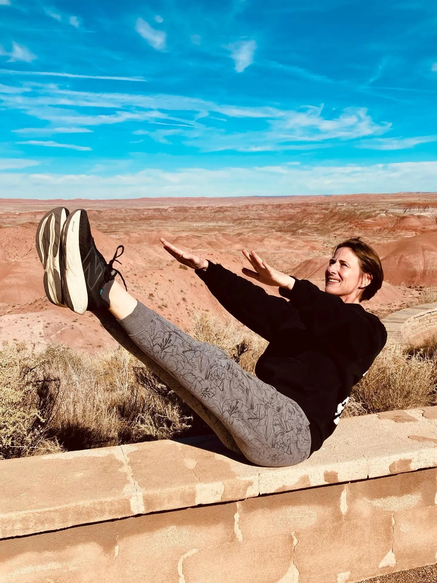 Happy Teaser Tuesday from the Painted Desert in Arizona.  More footage from our cross country trek. The sun was too bright for our attempted selfie. There were about 20 of these but you get the gist!

#arizona #nationalpark #pilates #teasertuesday #p