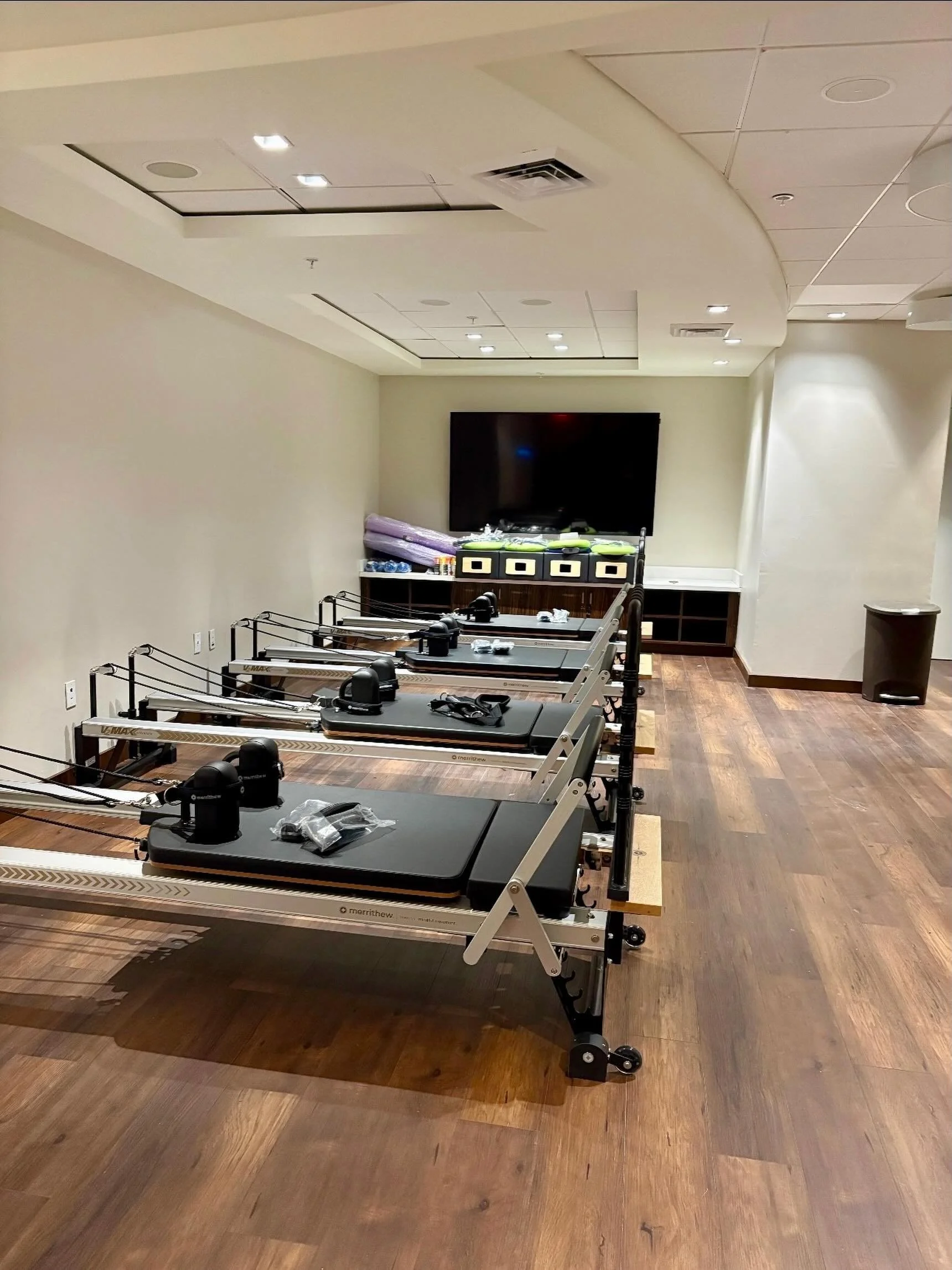 Playa Largo Pilates Studio is coming along!!
Be on the lookout for information about our first retreat to this incredible resort!!

#pilates #pilatesstudio #pilates4virginiabeach #playalargo #pilatesreformer