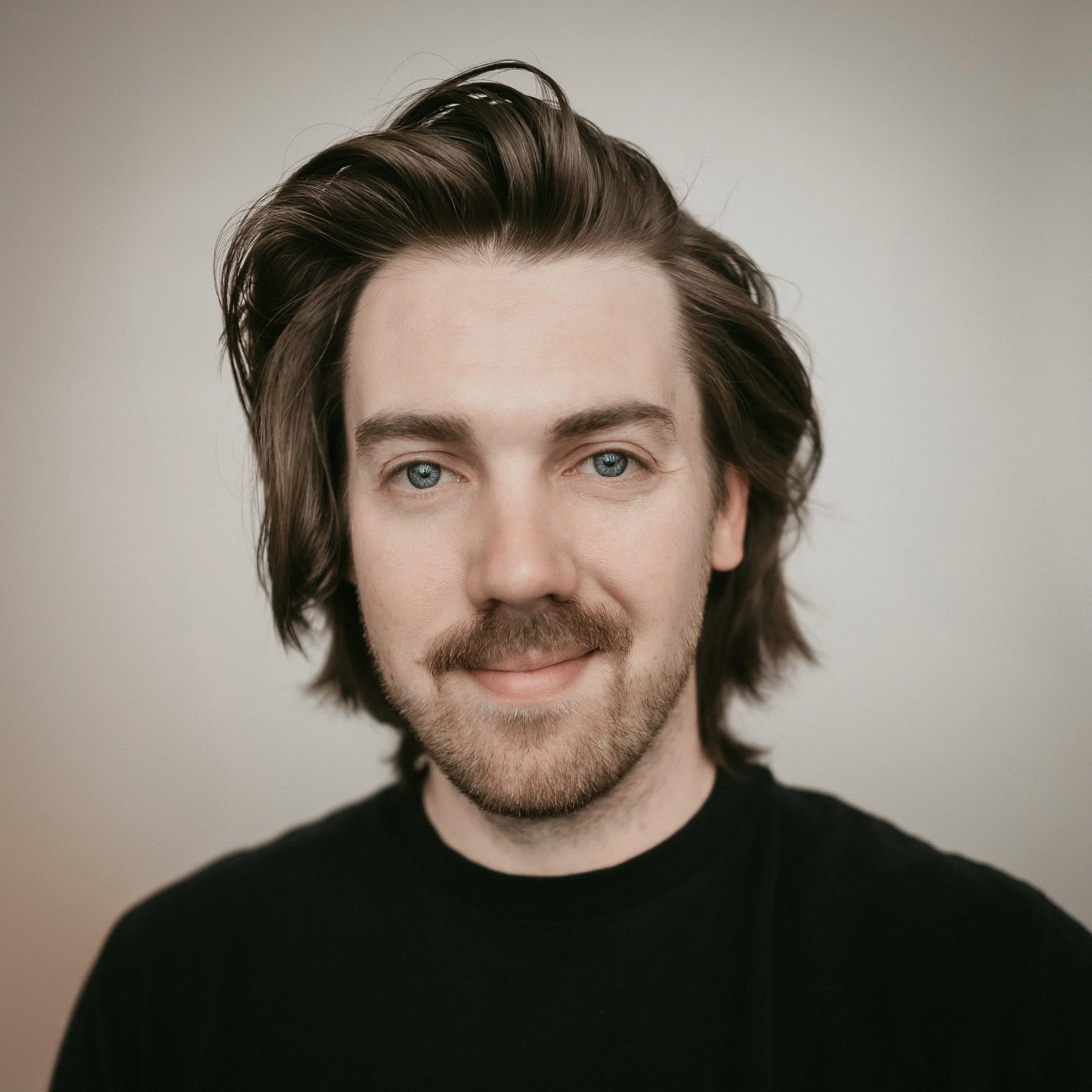 Ian Portrait (1 of 1)-3.JPG