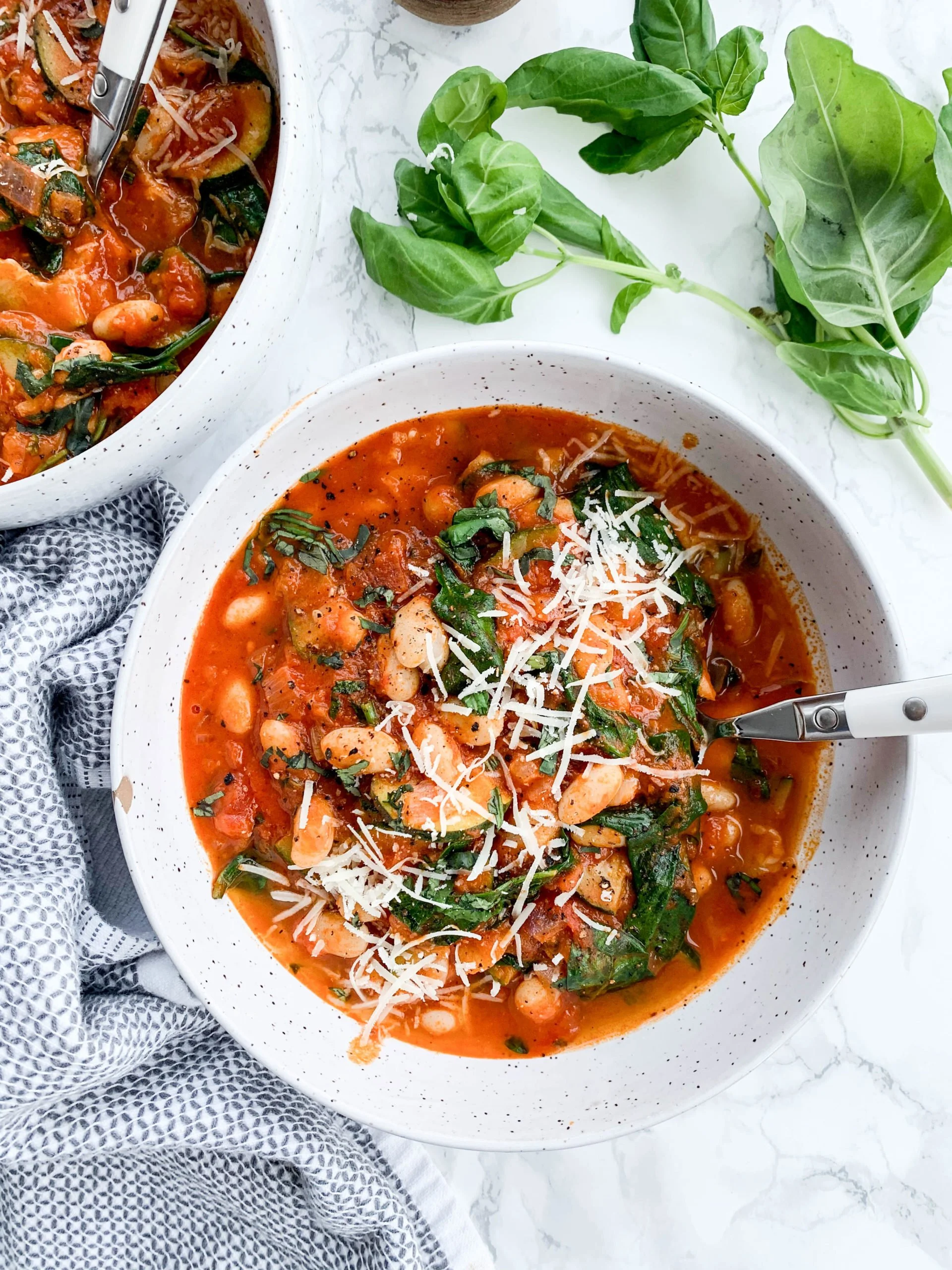 Mediterranean White Bean and Vegetable Soup