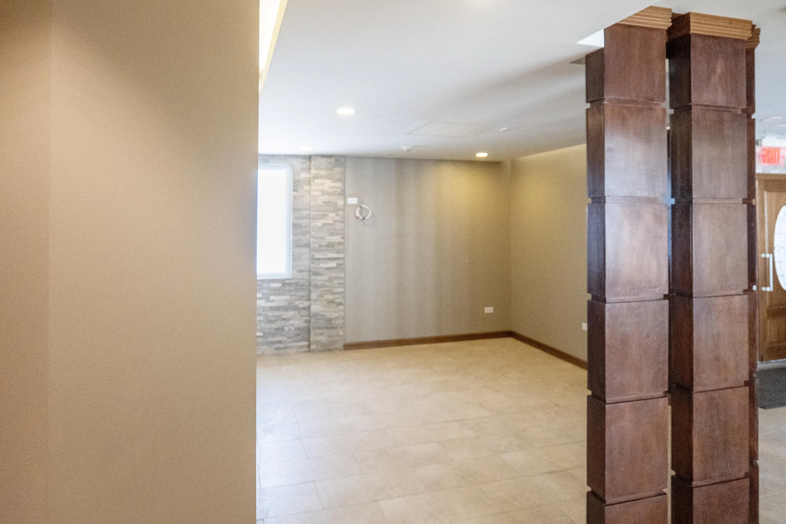 Lobby2.jpg