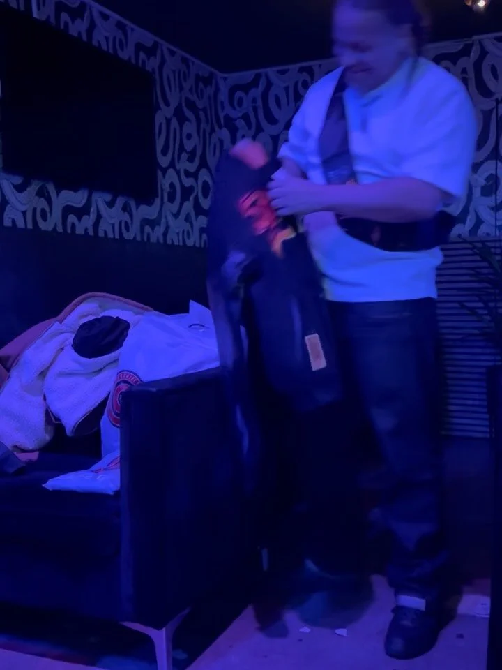 Happy Birthday HOV @greenloungela @ceo_aaric72  @seshup__  Californiacated Marihuana Apparel The Smokers Brand fair prices bomb fabric with a look that gets attention. Link in the bio #greenloungela #californiacated_thebrand #hiphopclothing #clublife