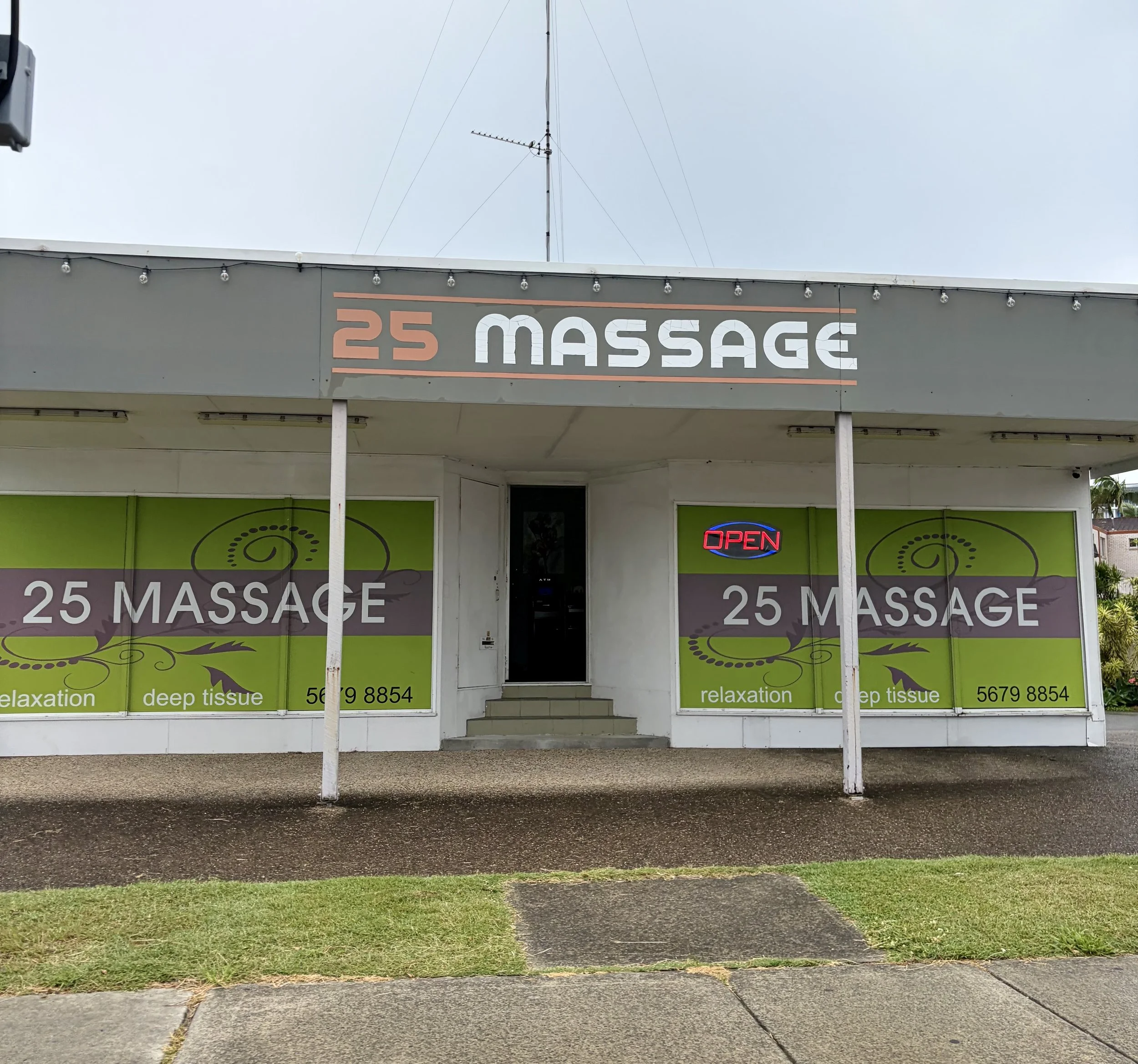 25 Lily Massage Biggera Waters.jpeg
