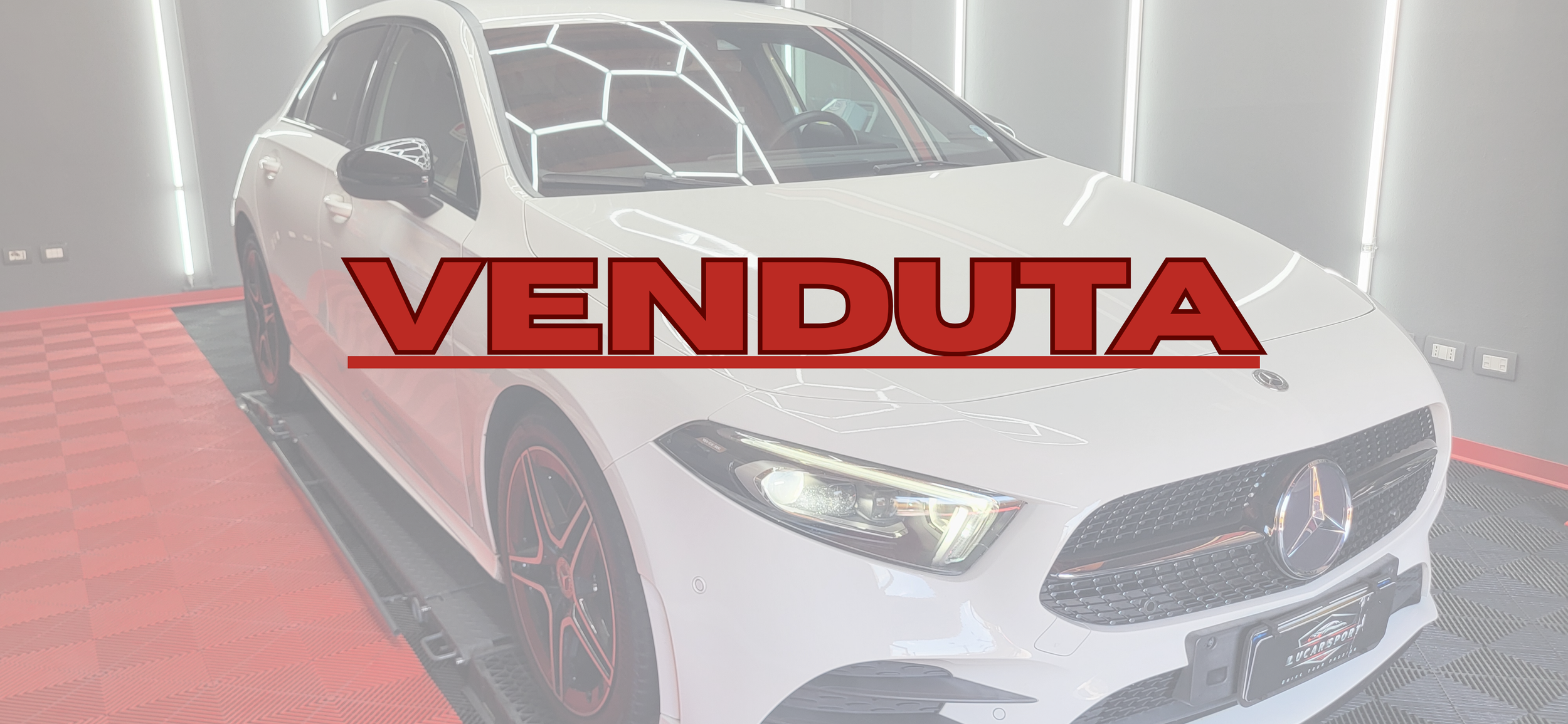 Mercedes Classe A 180 W177 2018 d Premium AMG Line - Diesel – 10/2018 – 85Kw 116 cv a libretto  / KM 127680 / Colore : - Polar White  Full Optional - € 18.680,00