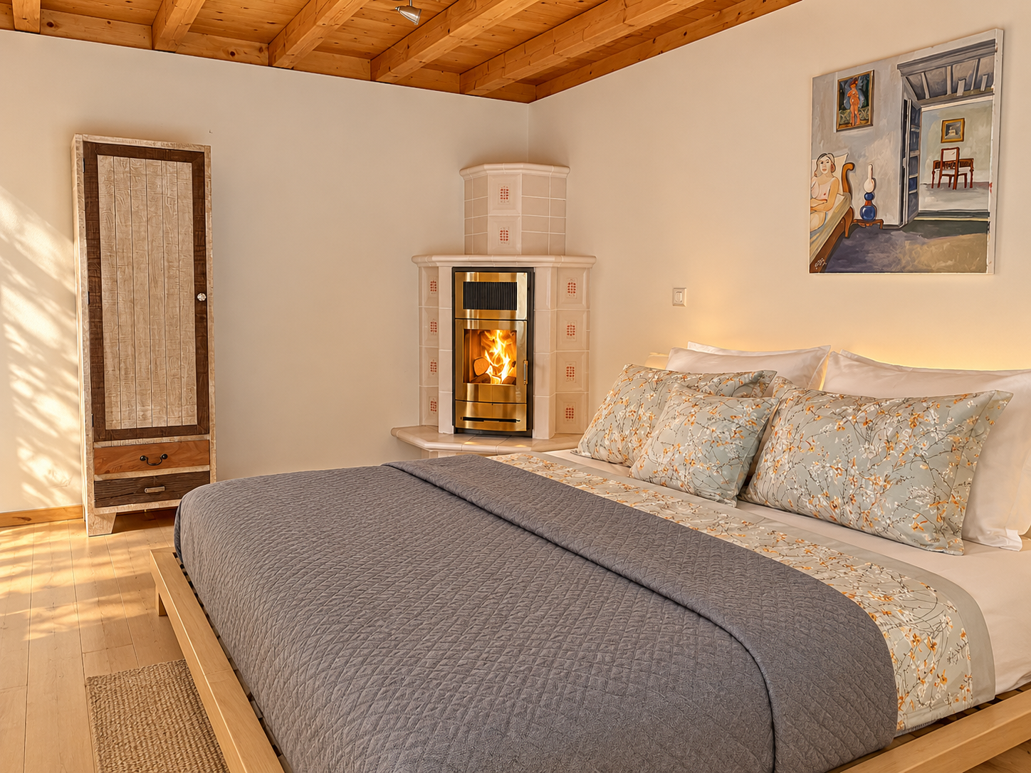 pine master bedroom -fire.png