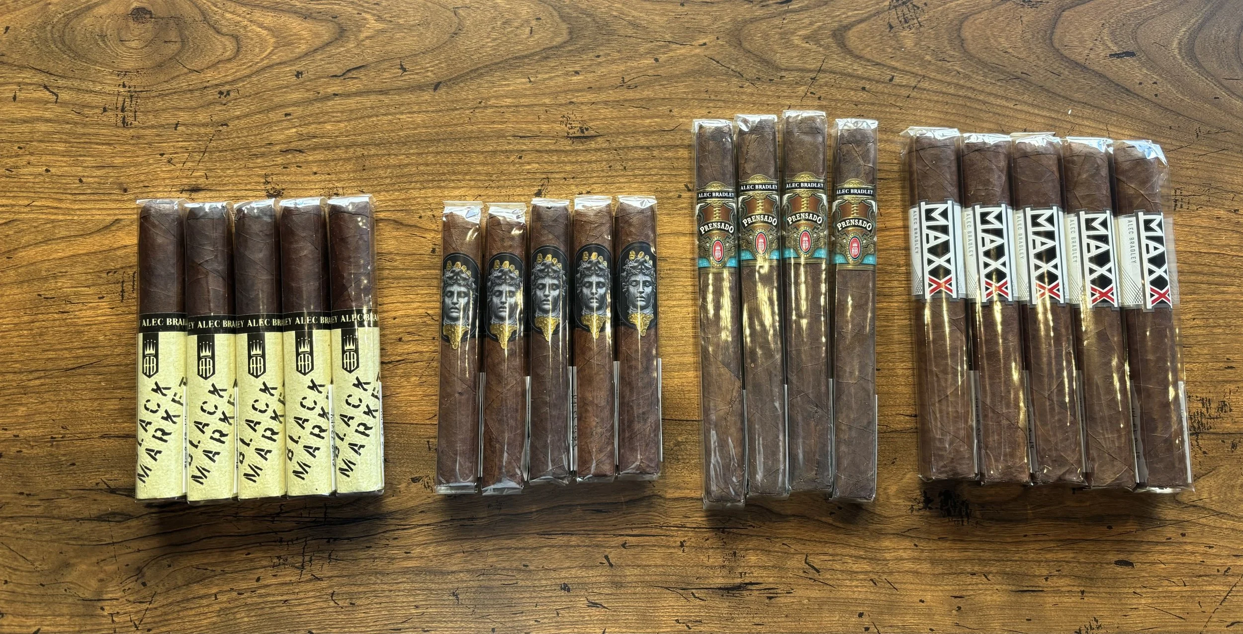 アレック　ブラッドリー入荷