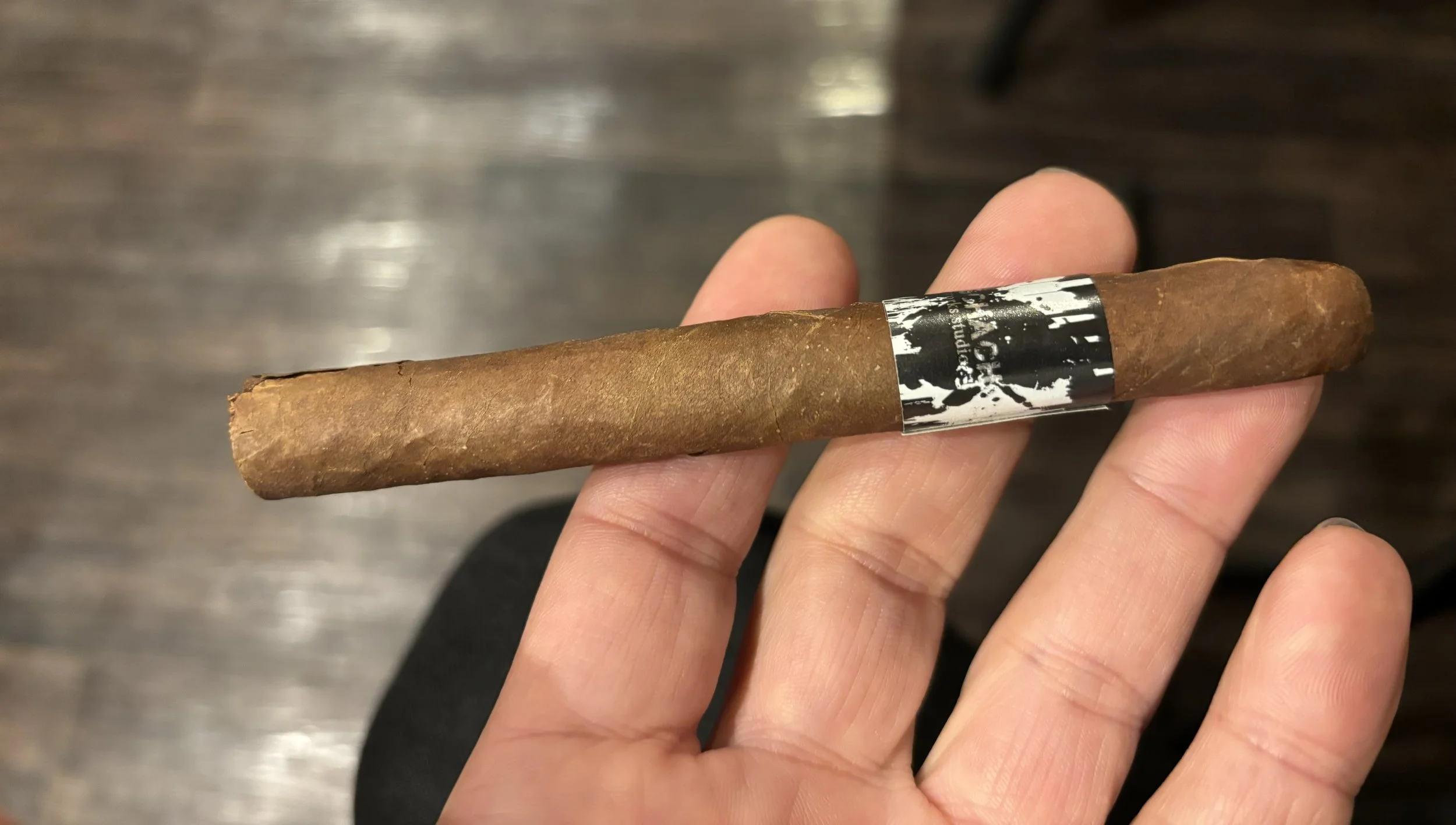 ブラックワークスタジオロールシャッハ。