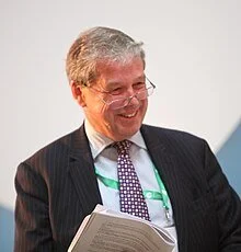 John_Peet_at_Chatham_House_2015.jpg