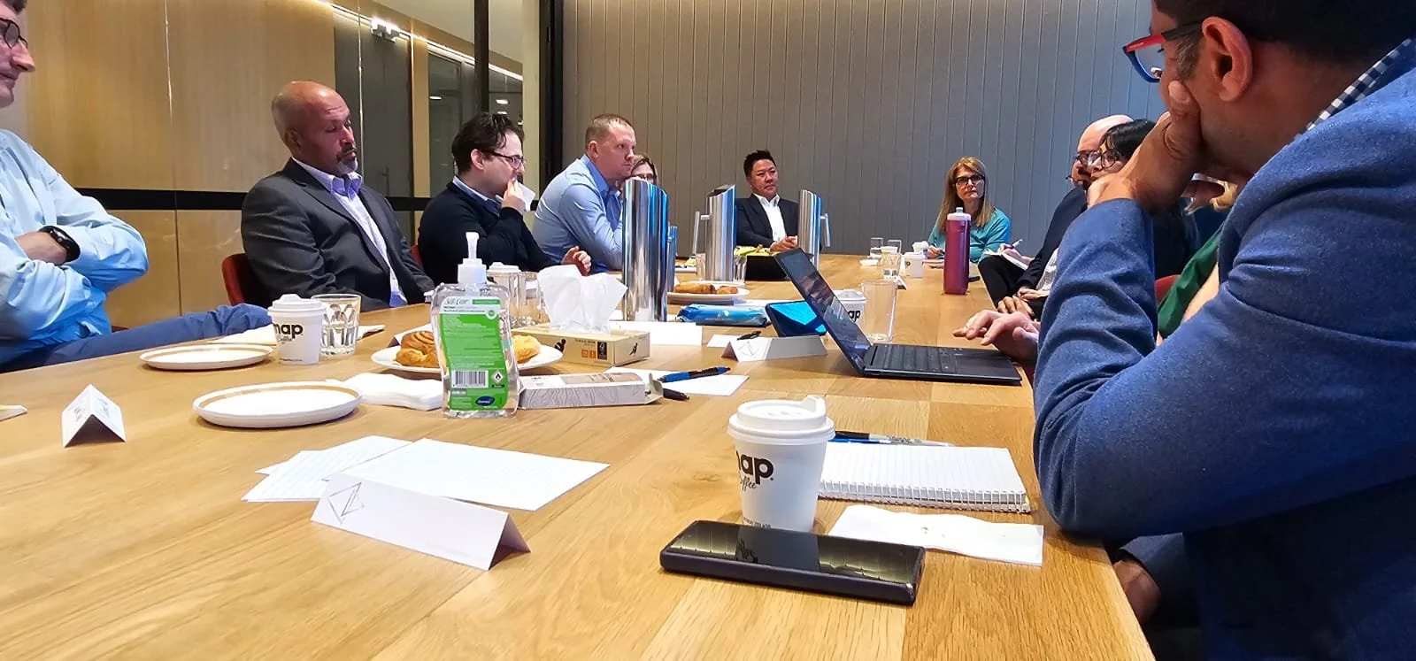 The executive spheretable is a procurement leadership event for visionary procurement professionals to come together to solve procurement industry challenges and uplift the procurement profession through execuitve procurement roundtables events.