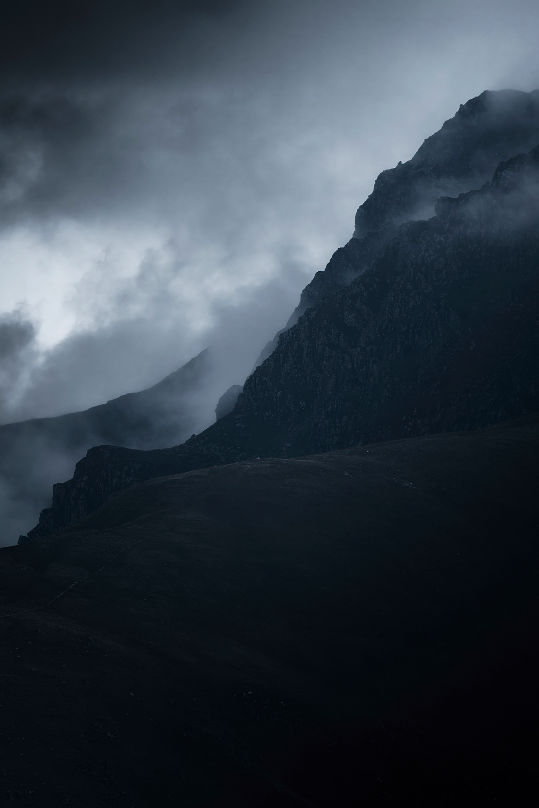 Veiled-Peaks-2x3.png