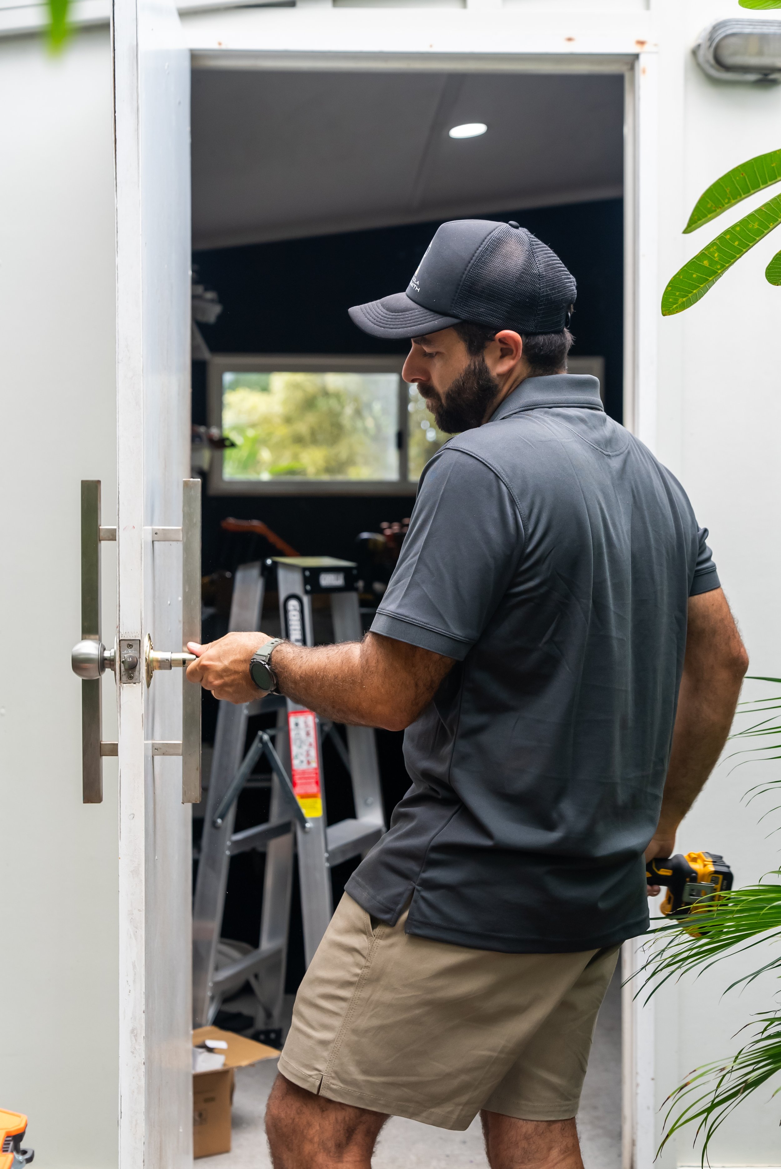 Marcoola Locksmith is the most trusted and best locksmith on the Sunshine Coast. Available from Marcoola to Noosa, Maroochydore, Mooloolaba, Caloundra, Coolum, Peregian, Noosa. We change locks, repair locks, Tom Russo experienced locksmith.