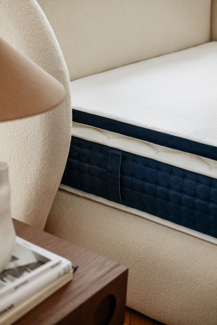 Copy of L1180850-R - Moyenne.jpeg