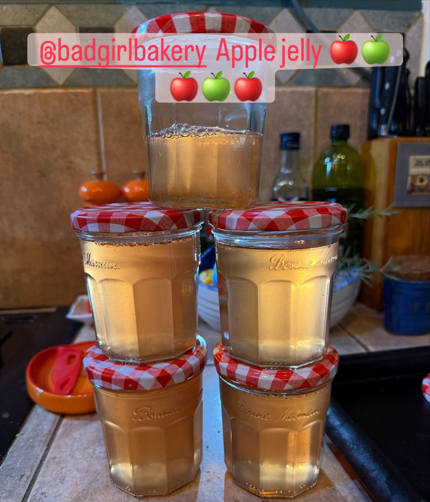 A bucket full of windfalls and wrinklies + @badgirlbakery recipe for Apple Jelly = treasure 🍎🍏🍎🍏🍎