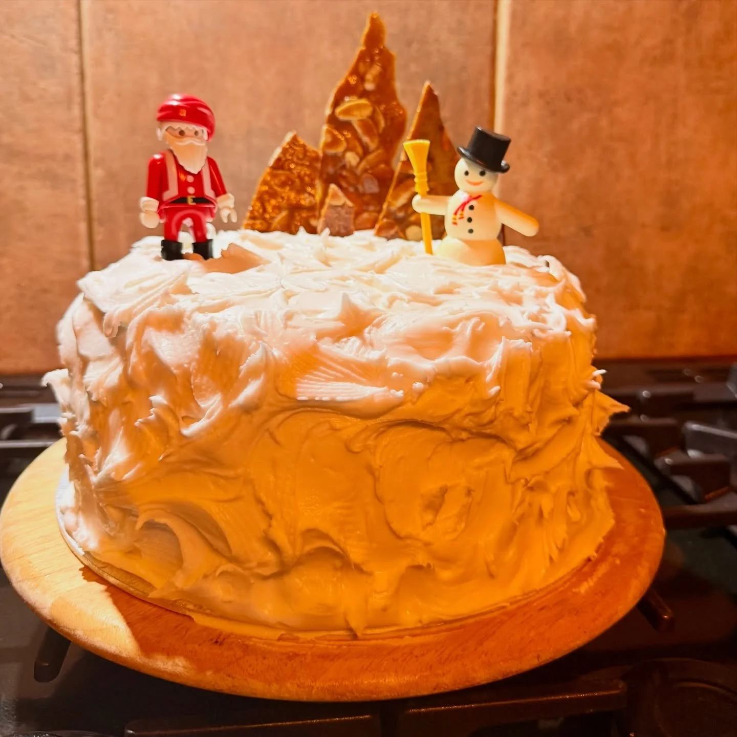 Praline and Playmobile. 
what all the best-dressed cakes are wearing this year. 
Ribbon to follow.