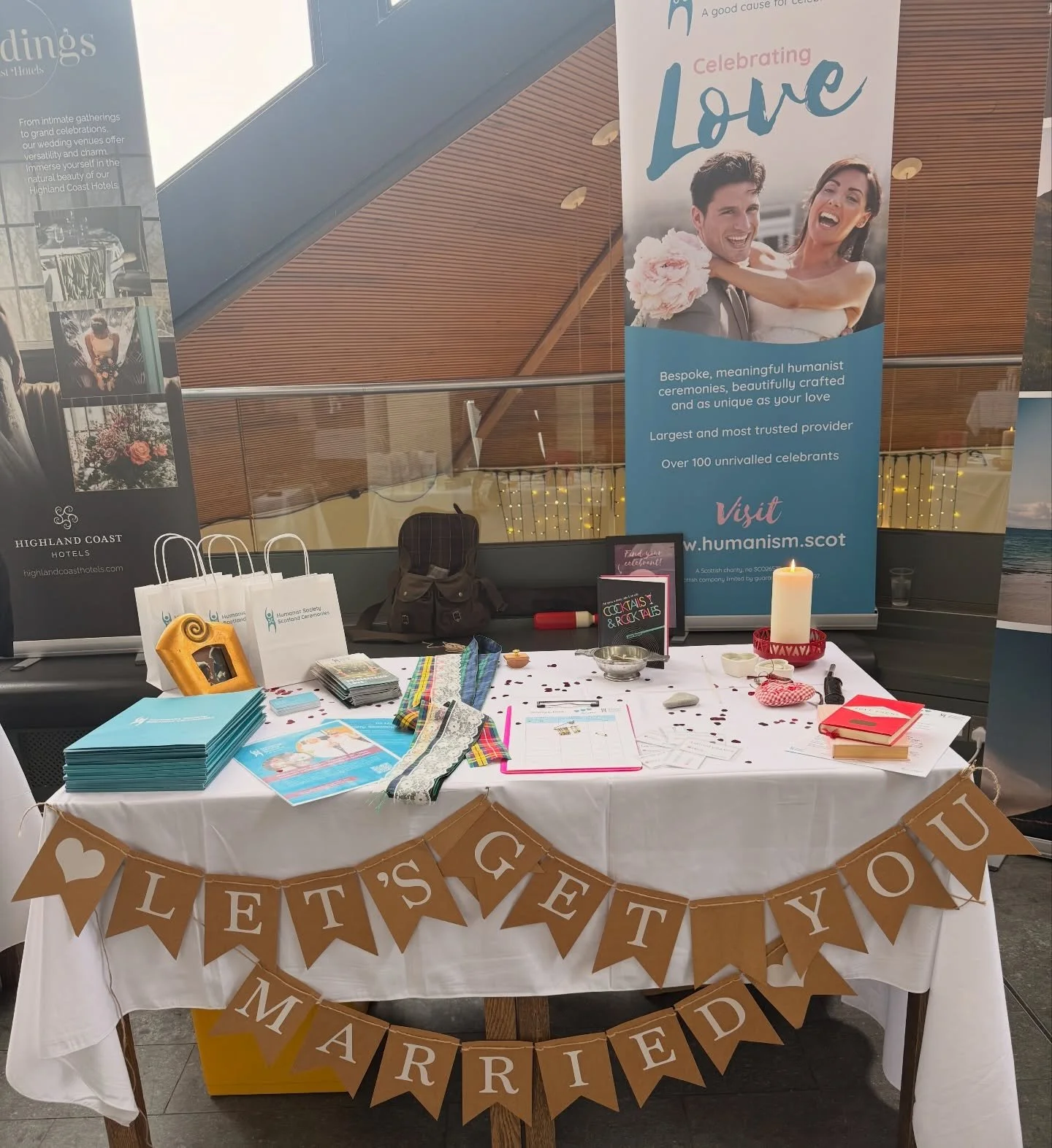 All set up for a busy day chatting to couples at the @highlandweddingfair at @edencourttheatrecinema 12-3
Loads of exhibitors and a fashion show at 2pm&hellip; come and find my @humanist_society_ceremonies stand in the upstairs stalls foyer. 
And&hel