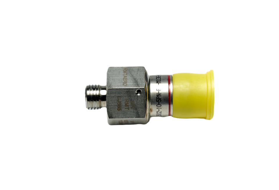 Metal pressure sensor with yellow protective cap and threads