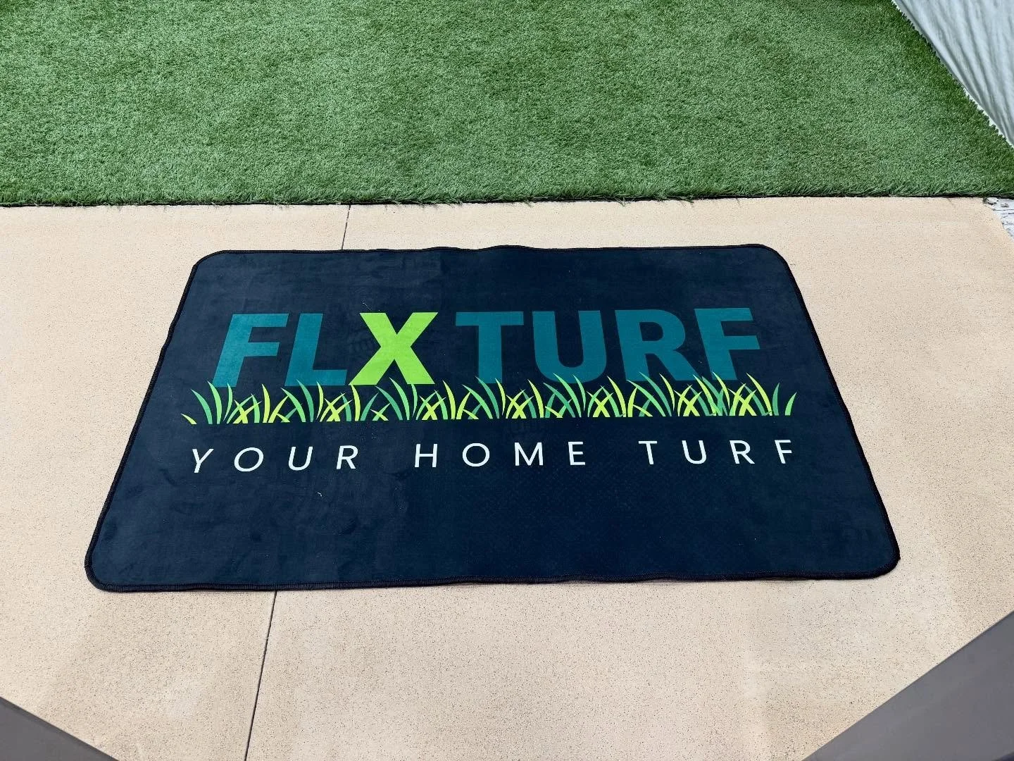 Took the couple days we were closed and gave ourselves a few holiday presents. New floor, a welcome mat and two pretty awesome social media counters - Follow us and bump the numbers up! #FLXTurf #Yourhometurf #happyholidays