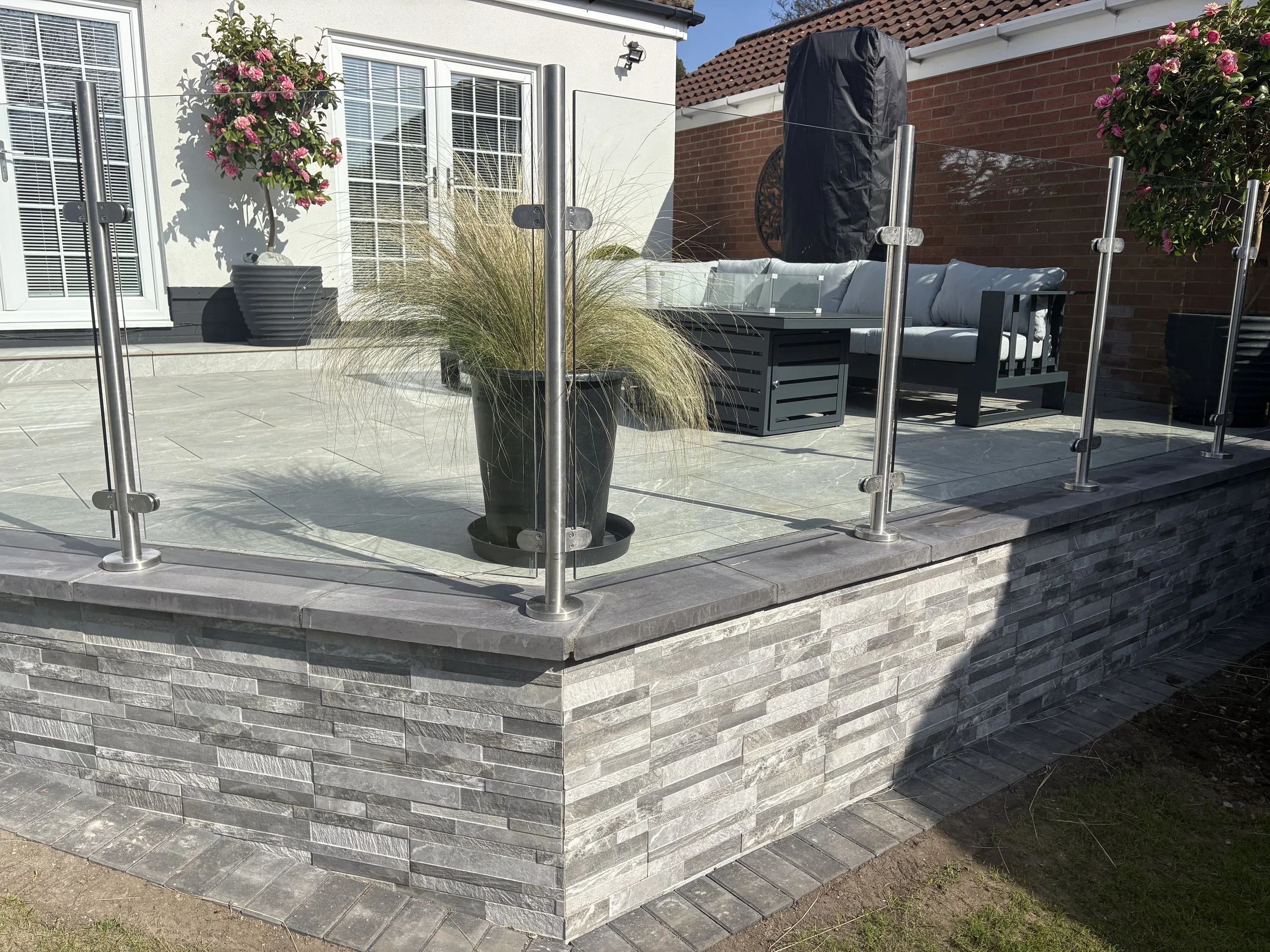 Decorative patio wall