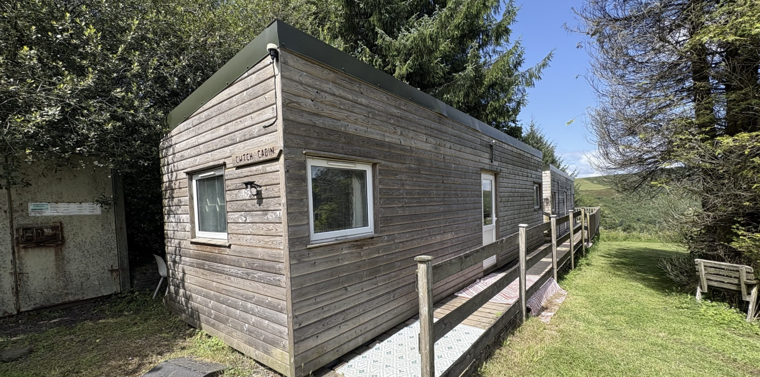 The Cwtch Cabin