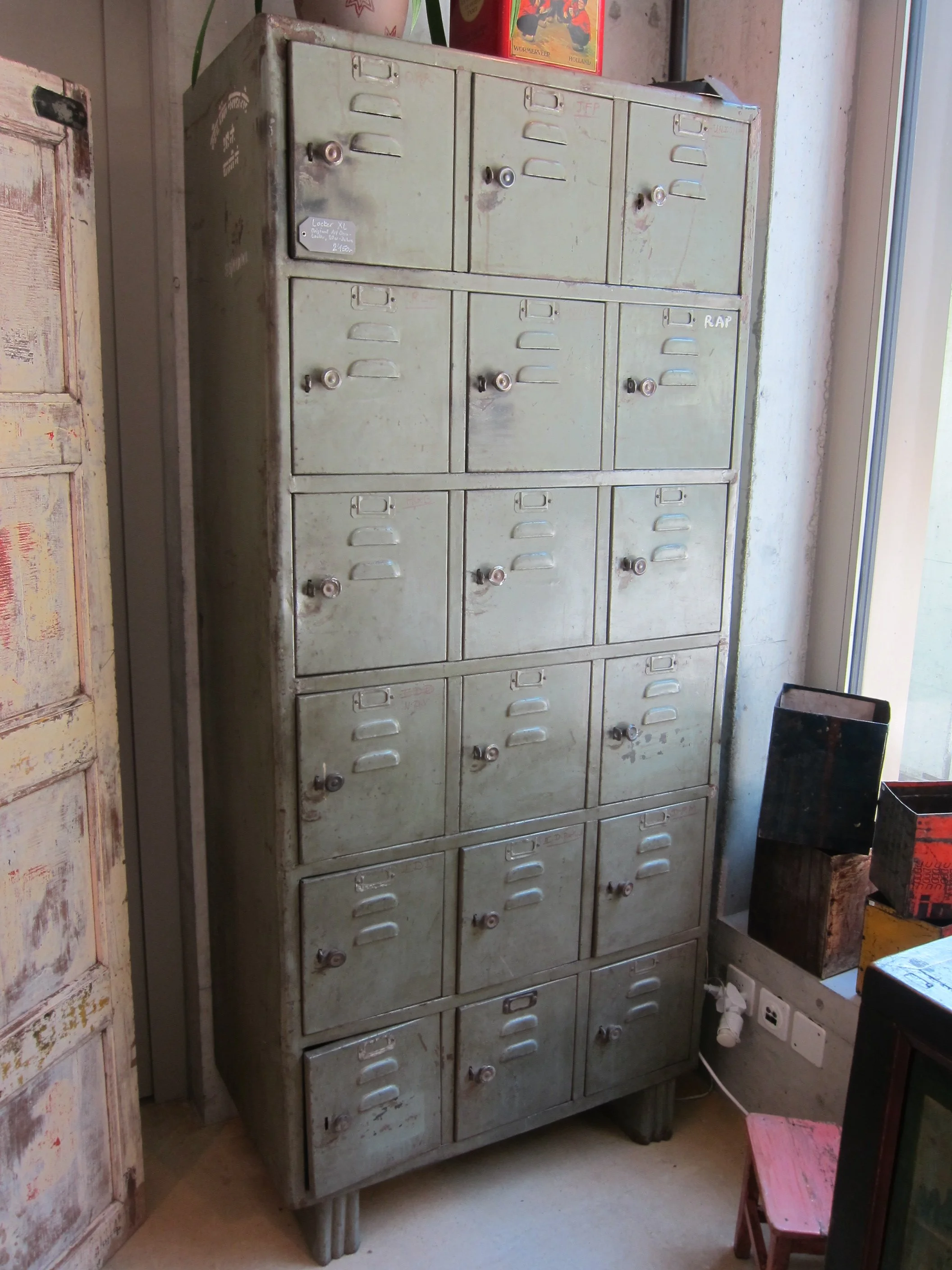 Einzelstück Vintage_Spind.JPG