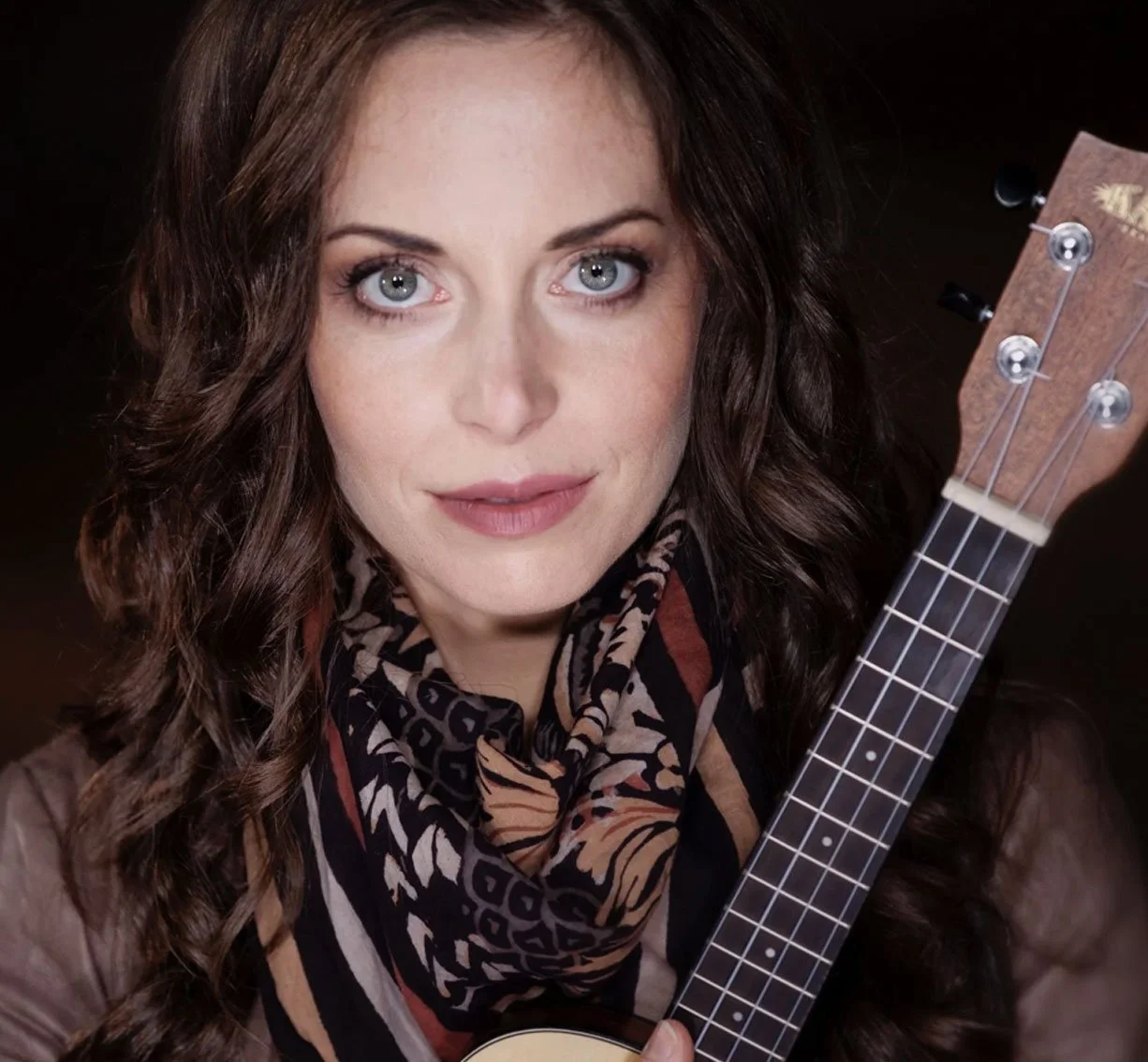 Christa Mercey - PHOTO