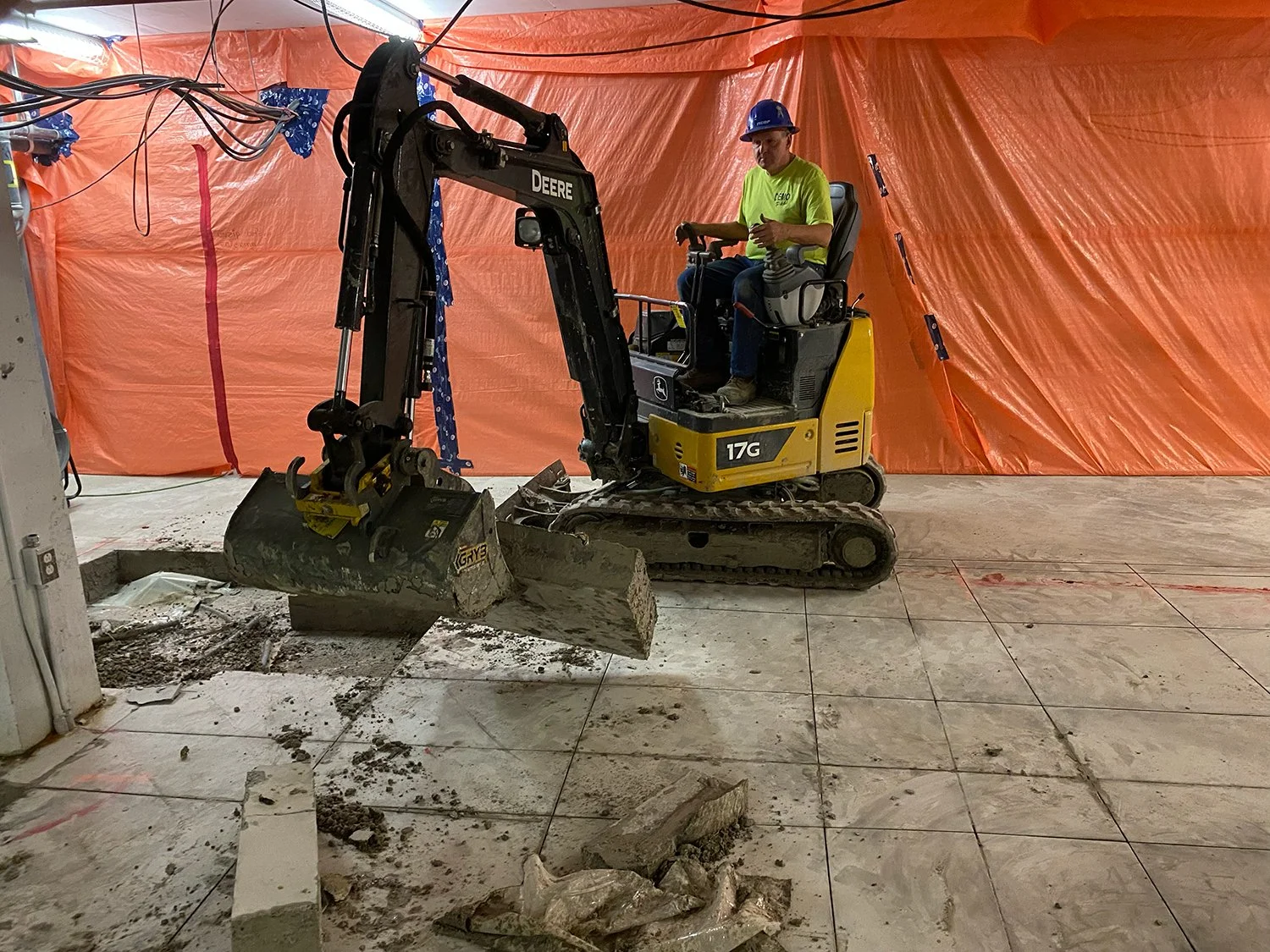 demolition20.jpg