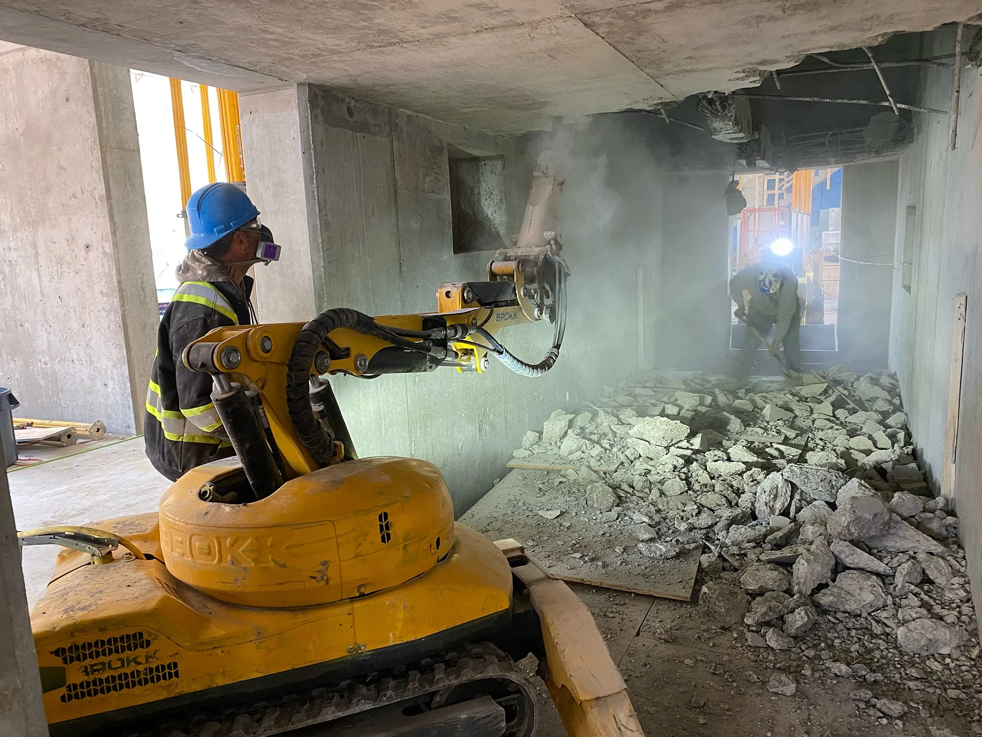 demolition21.jpg