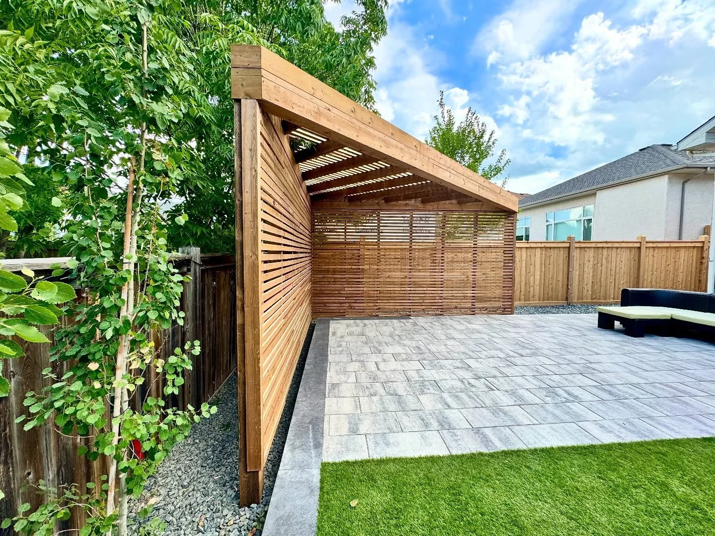 Our first custom pergola &mdash; and definitely not the last! ☀️💪
BELCAN stepped out of our usual projects to build this beautiful pergola, and we couldn&rsquo;t be happier with the result. What made this project even better was our collaboration wi