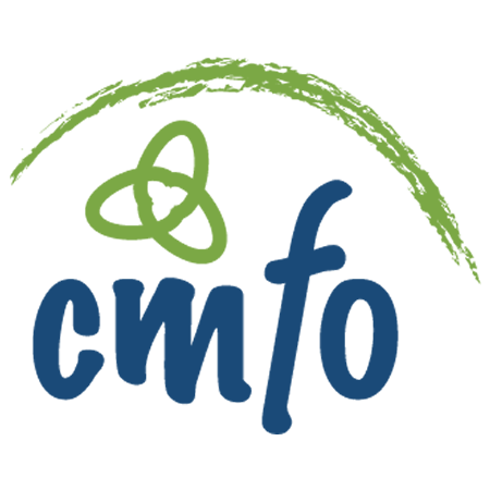 Logo de l'association CMTO avec un symbole tricolore et un arc de cercle vert.