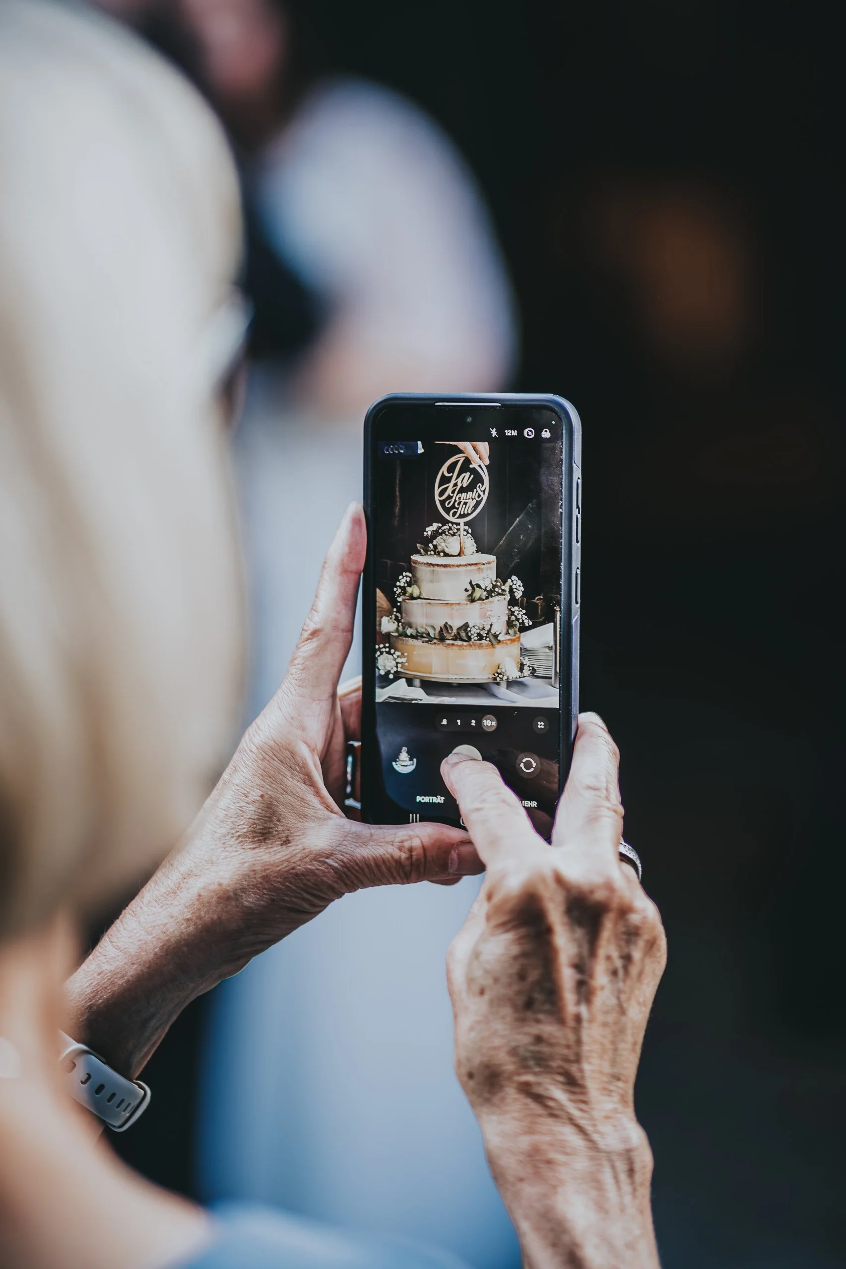 Handyfotos auf der Hochzeit: Tipps für Gäste und Brautpaare