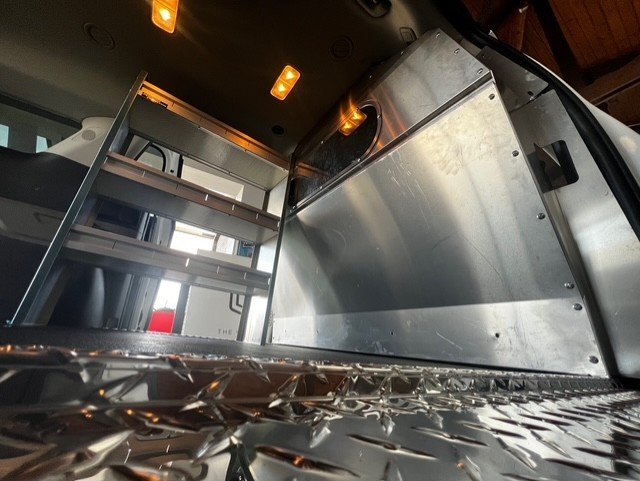 Kia Carnival Custom Floor and Partition with Kargo Master shelf