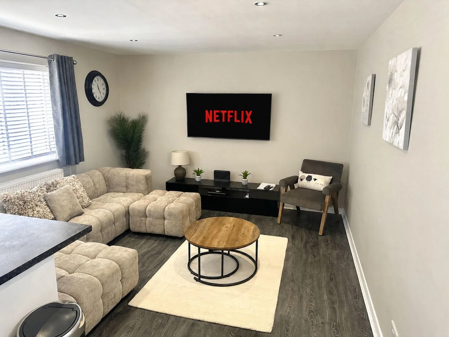 Portside Apartment - 2 Bed 2 Bath