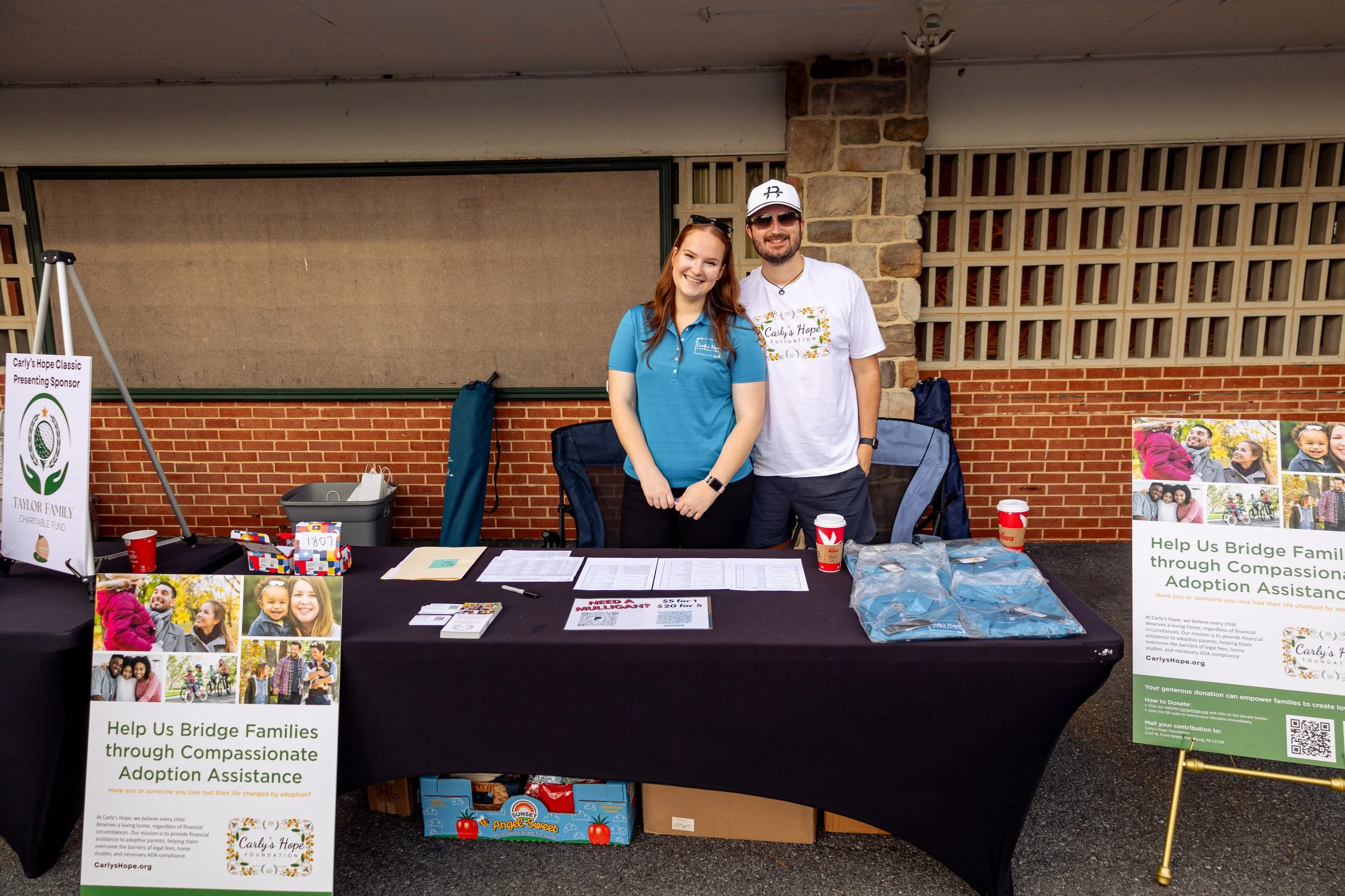 Event photography from a nonprofit golf outing, documenting golfers, course details, group moments, and candid interactions throughout the day in a natural, documentary style.